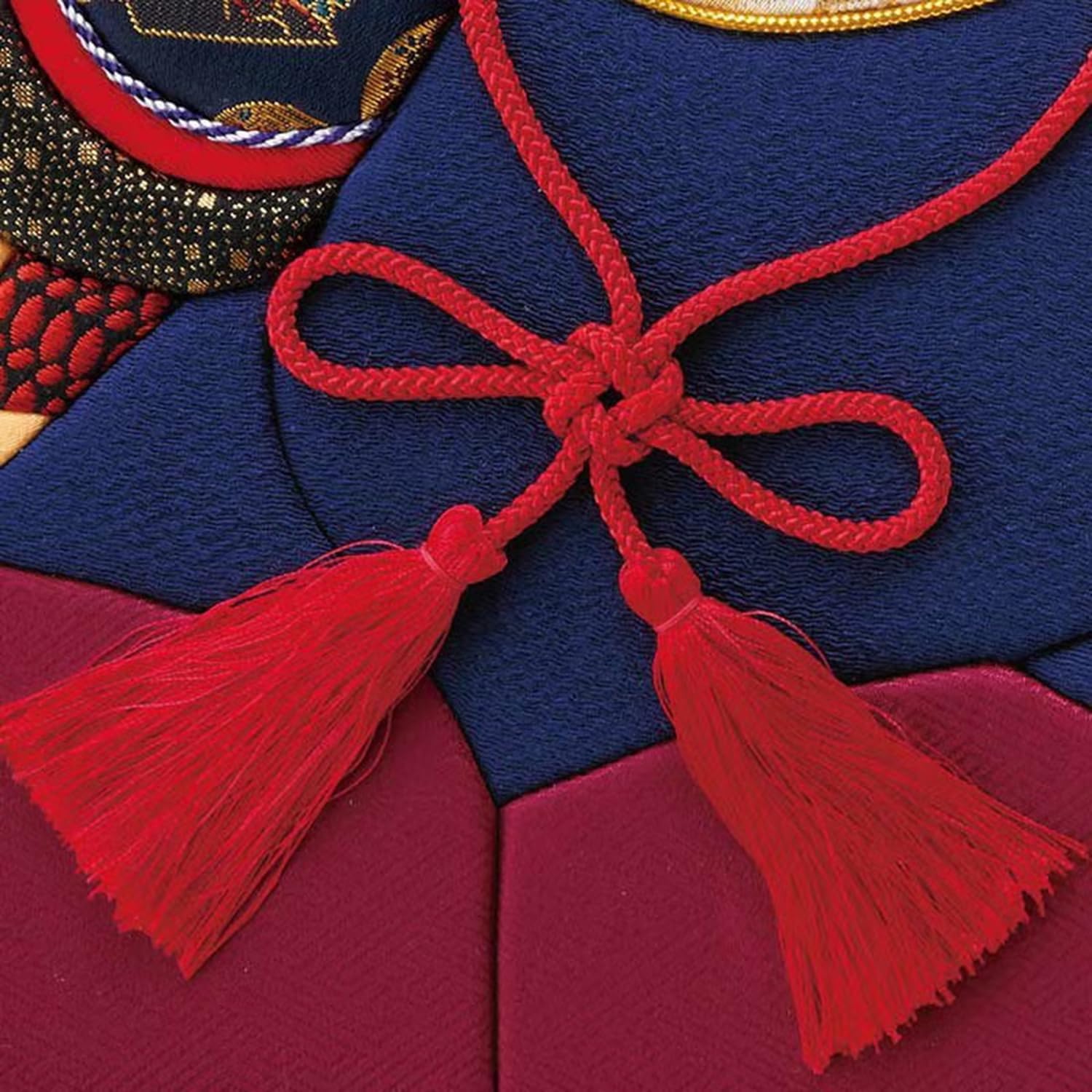 5349758 Sakura Horikiri Kimekomi Extra Large Brocade Helmet
