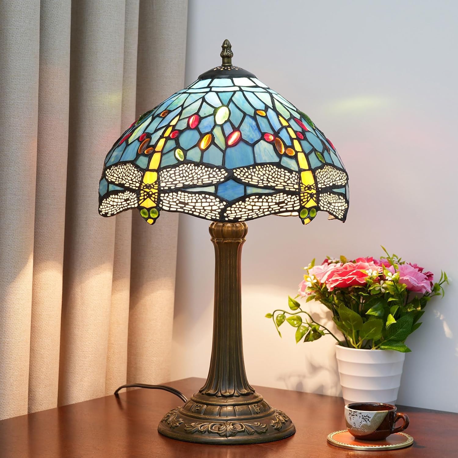 Lampa w stylu Tiffany'ego Witraż w stylu ważki Lampka nocna na biurko Lampka do czytania Wystrój Kochanka Dziewczyna Szafka nocna Sypialnia Salon Biuro w domu Komoda na biurko W12XH19 cali (a)