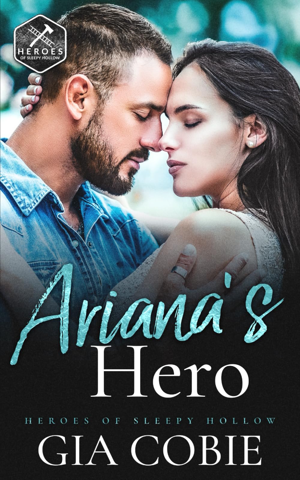 Ariana's Hero: A Protective Hero Romantic Suspense