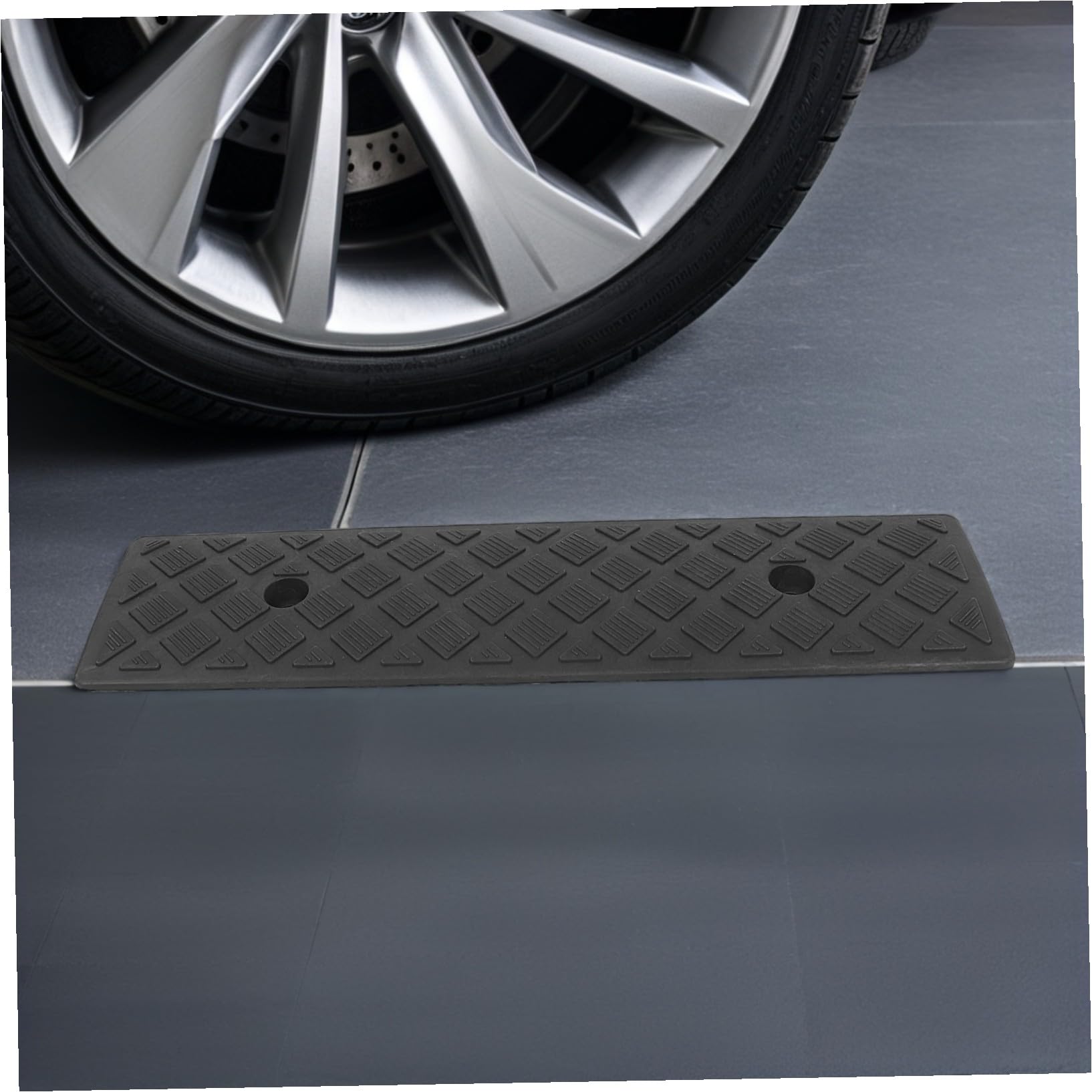 Ensemble de 2 rampes en caoutchouc à haute adhérence résistantes antidérapantes pour voiture, fauteuil roulant, allée, seuil de porte, trottoir, pentes