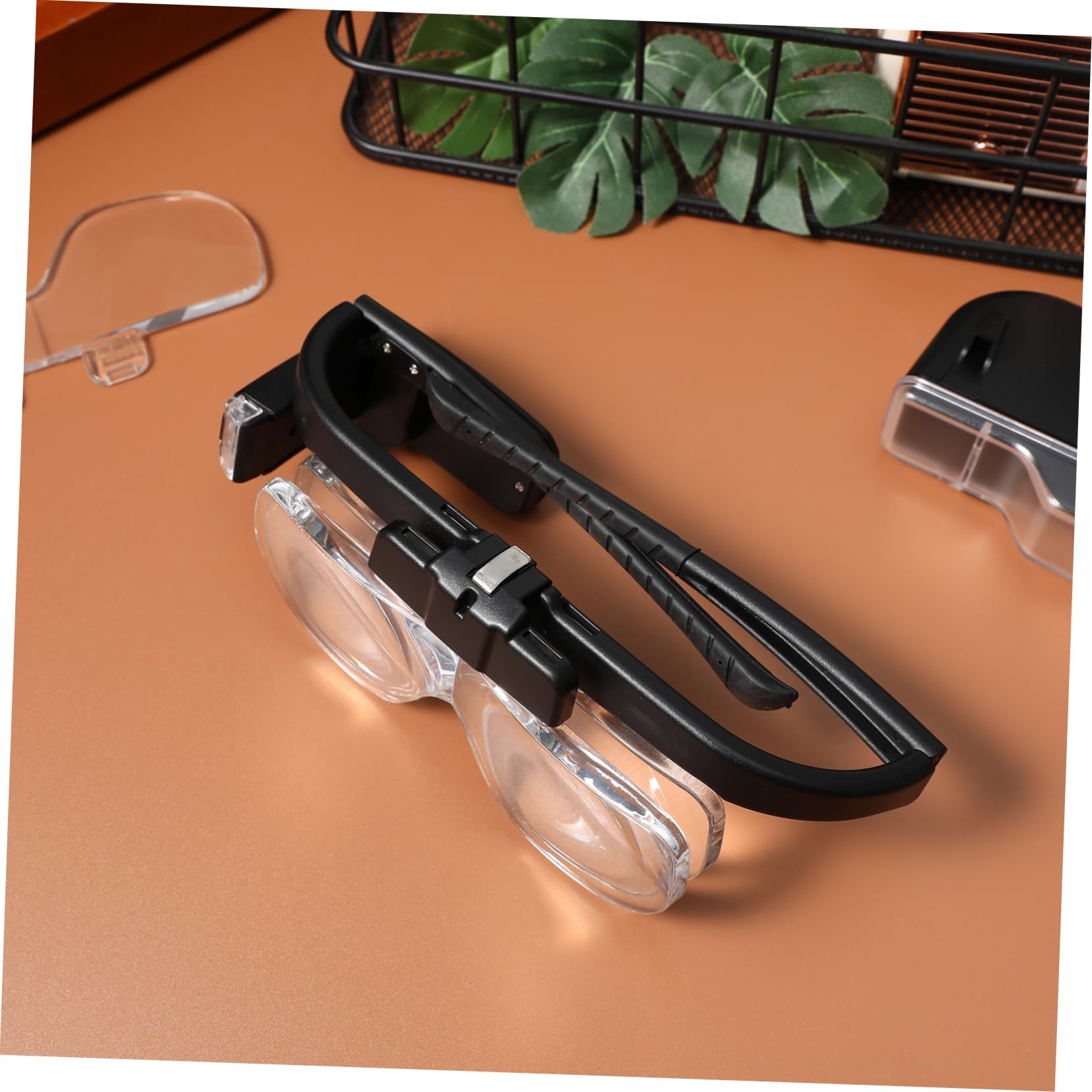 VILLCASE Occhiali con Luce LED e Lente D'ingrandimento, Ricarica Usb, Nero, Uso a Mani Libere per Lettura e Riparazioni, Visione Nitida