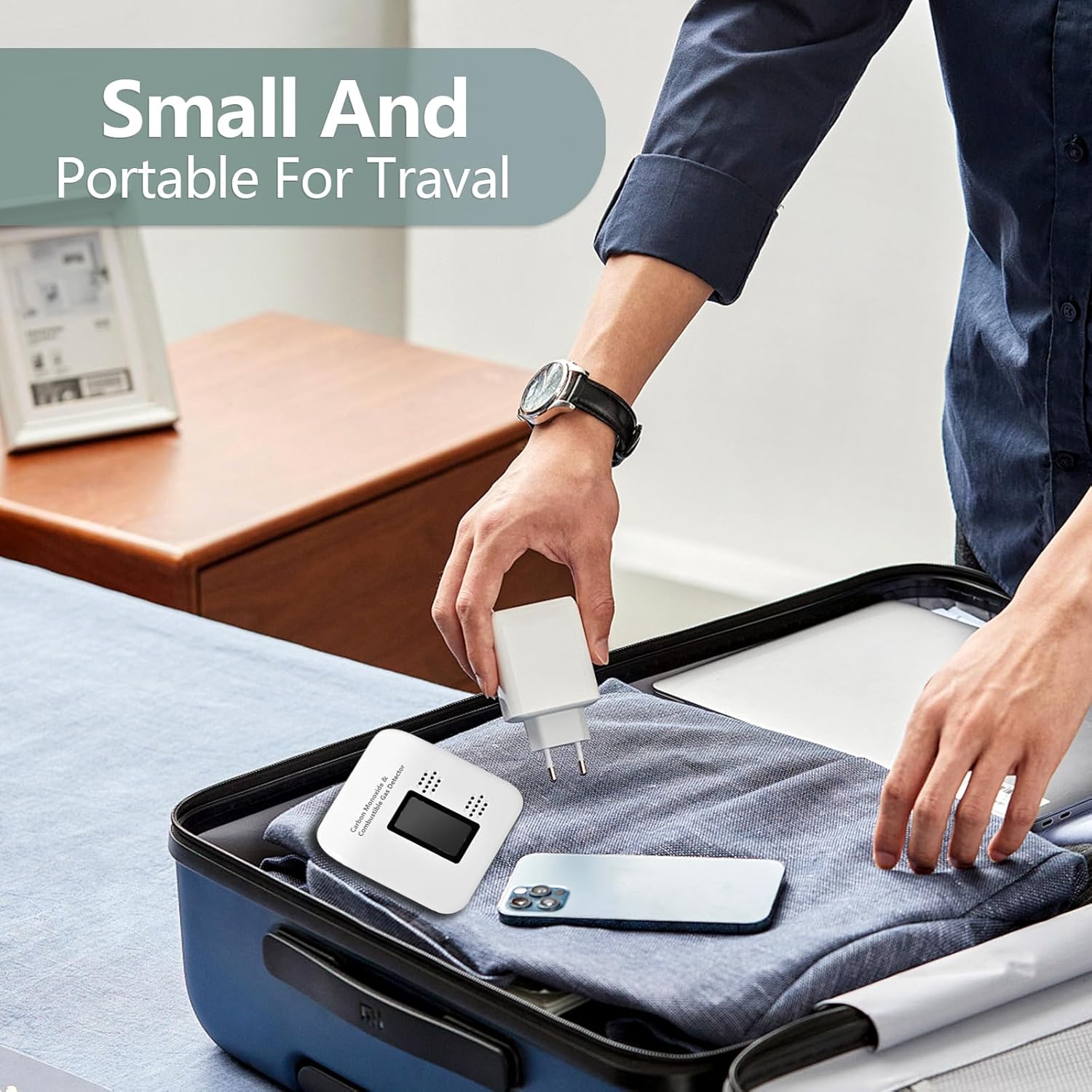 Carbon Monoxide Detectors Plug in, 4-in-1 CO & Natural Gas Detector with Fast Response Sensor, Ultra-Thin Plug, Temperature & Humidity Display for Home, Apartment & RV Safety