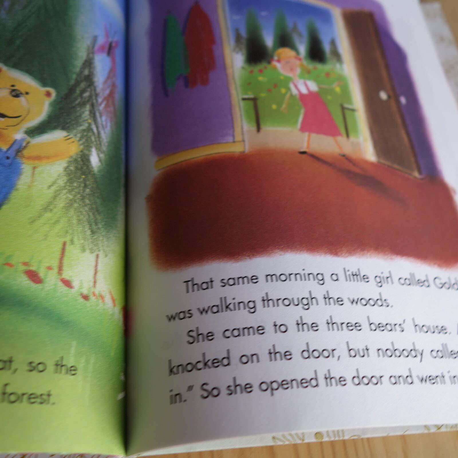 The Three Bears (Little Golden Book) - Image 5