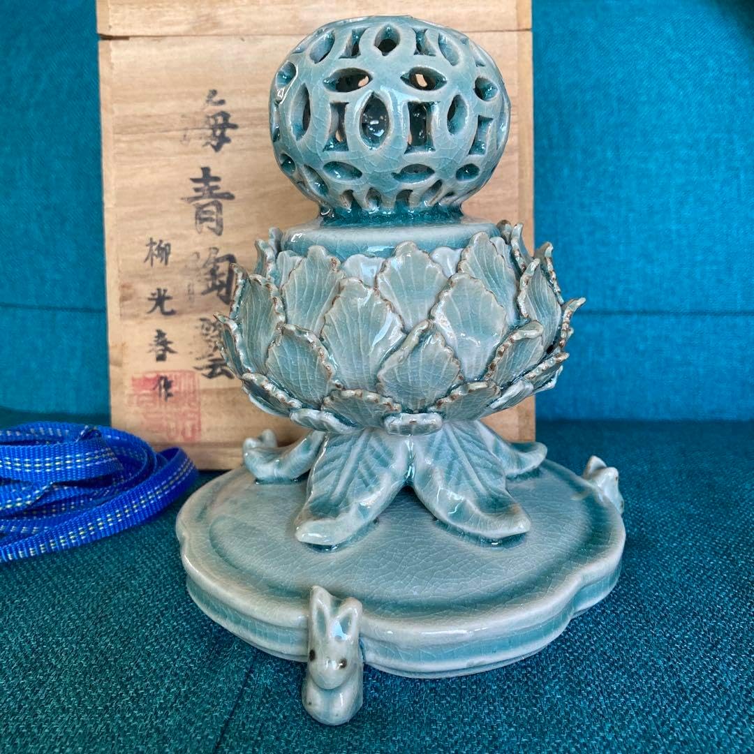 萩焼 香炉 作家作品 在銘 共箱 共布 c3117 萩焼 香炉 作家作品 在銘 共