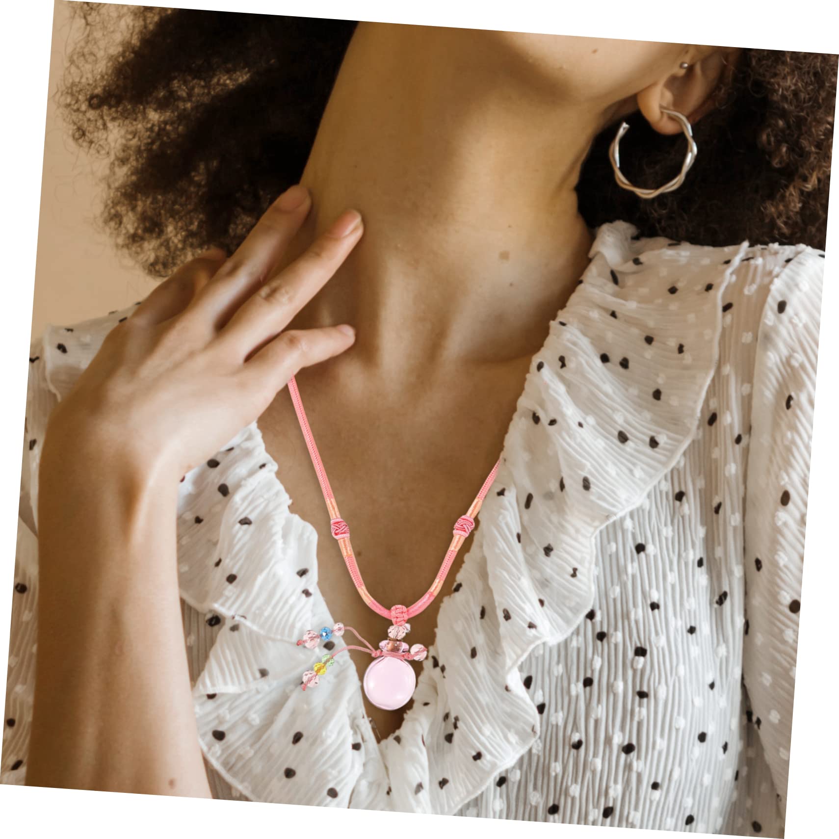 LIFKOME 3pezzi Collana Diffusore Con Ciondolo Creativo Pendant Per Essenze Aromatiche Adatta Eventi Come Festa Di Laurea e Natale