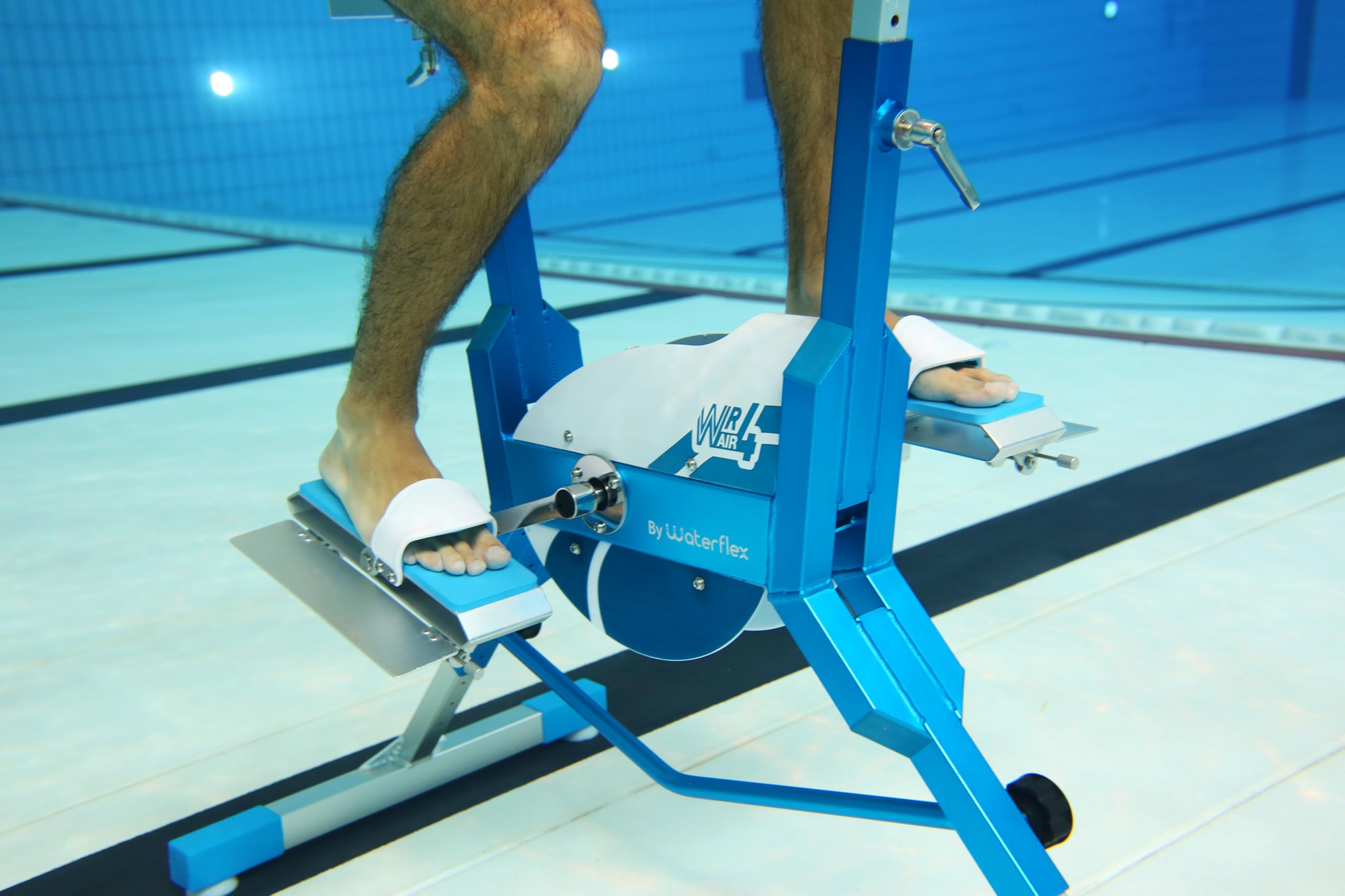 Aquabike Aluminium WR4 WX-WR4A - Vélo de Piscine Tonifiant - Résistance Hydraulique - Réglages Faciles - Utilisation Pieds Nus - Prof. 1,1-1,6m - WX Water Flex Water Fitness Expert