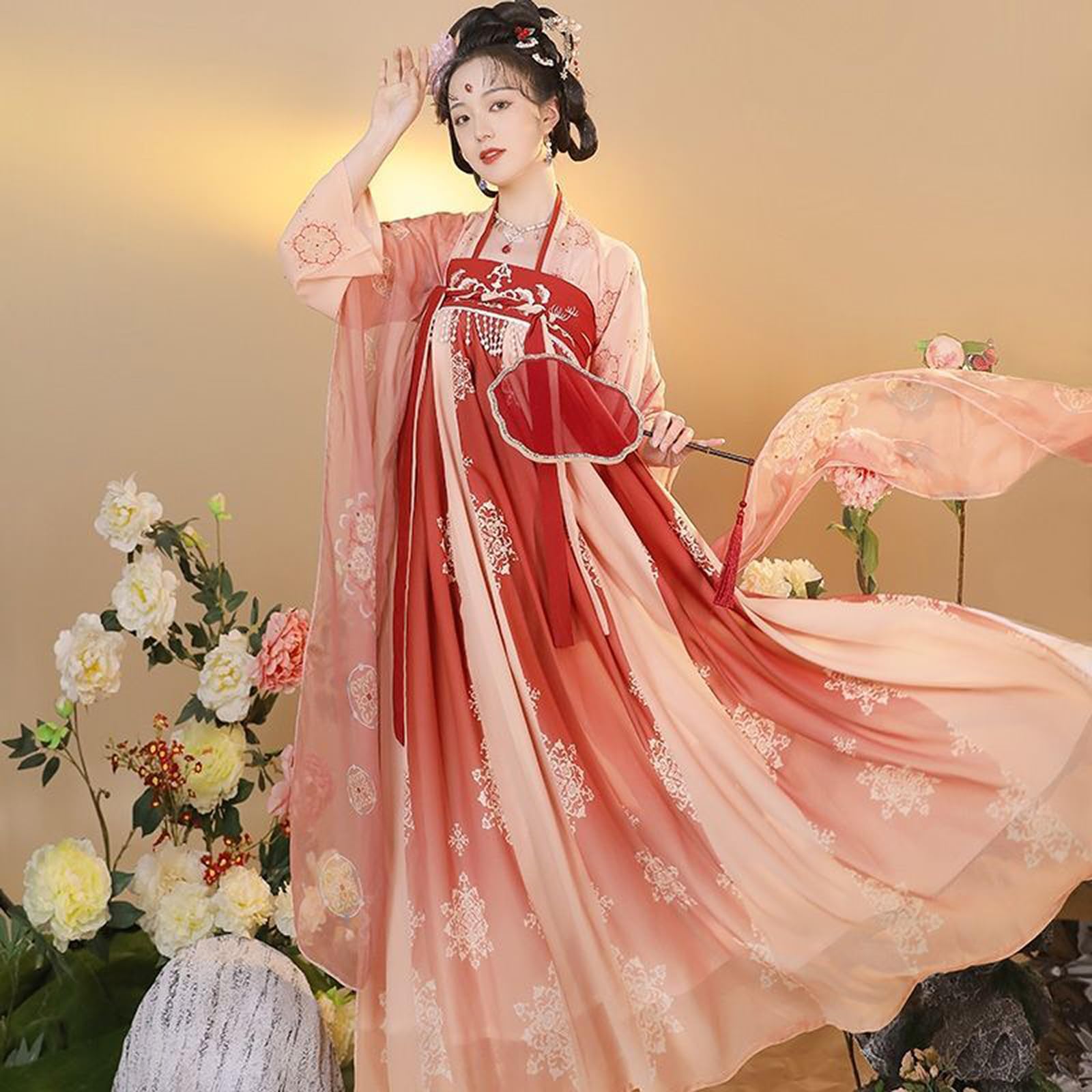 Amazon.co.jp: 漢服 おしゃれ 中華服 唐装 斉胸褥裙 仙女服 中国古代