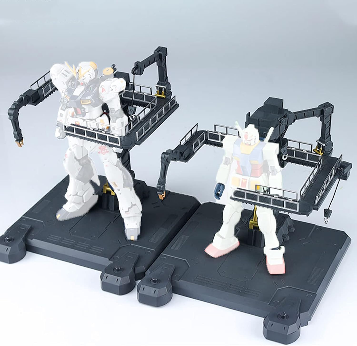 ガンプラ　ズゴック　格納庫　ドック　ミニチュア　組み立て済　完成品　1/144 ガンプラ ズゴック 格納庫 ドック ミニチュア 組み立て済 完成品