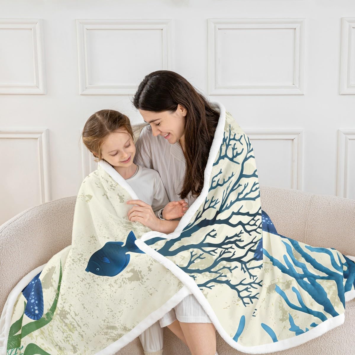 Starfish Beach Fleece Throw Blanket 40"x50" Kids Coastal Beach Ocean Plush Blanket for Bed Sofa Couch Coral Teal Blue Sherpa Blanket Breathable Ocean Marine Blue Green Fuzzy Blanket Room Decor