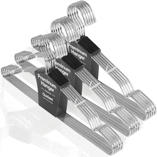 Qualsen Coat Hangers Metal Hangers for Clothes, Adult Clothes Hangers Space Savers, 30 Pack 42cm Silver Heavy Duty Hangers for Blouse Dress Shirt Jacket Trousers