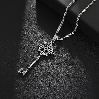NIGHTCRUZ Witch Knot Key Necklace, Witchy Magic Knot Pendant, Celtic Jewelry for Women