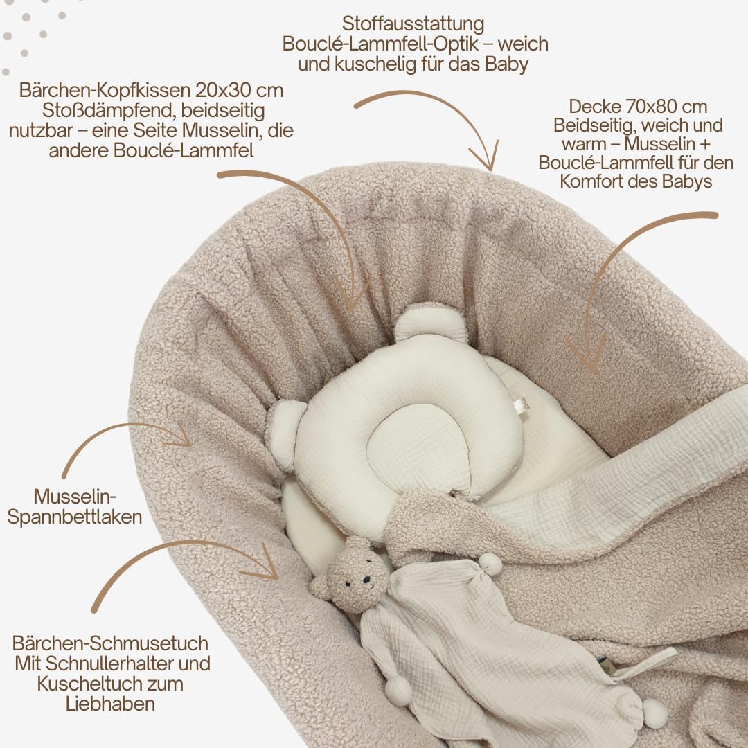 Wiklinopol Stubenwagen Amelia – Handgeflochtener Moseskorb Weiß mit Gestell & Matratze – 5-teiliges Teddy-Bettset Beige – Tragbarer Babykorb mit Rollen – Ideal für Neugeborene