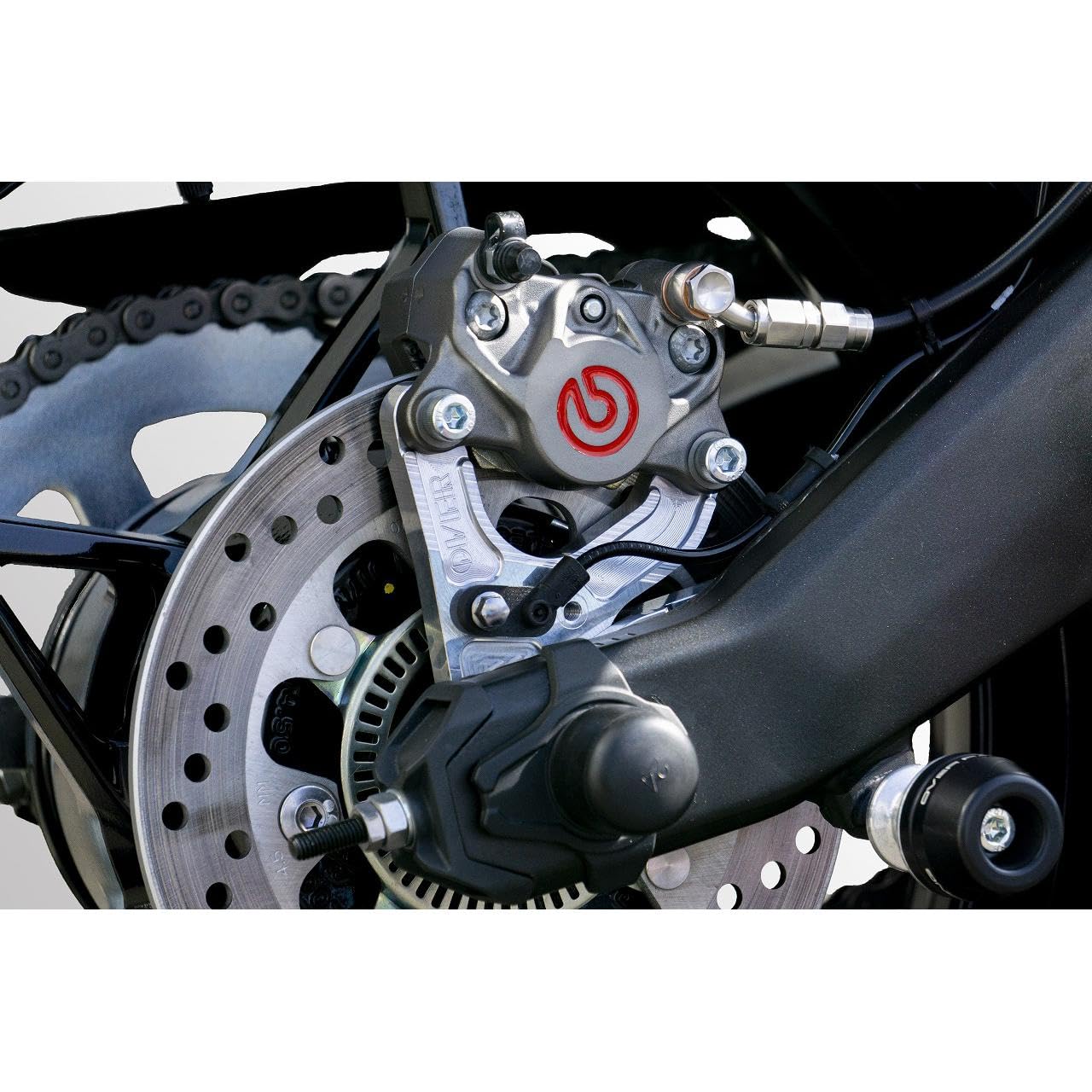 bremboキャリパー シルバー　OVER RACING キャリパーサポート付き Amazon | オーヴァーレーシング(OVER racing) Rキャリパーサポート