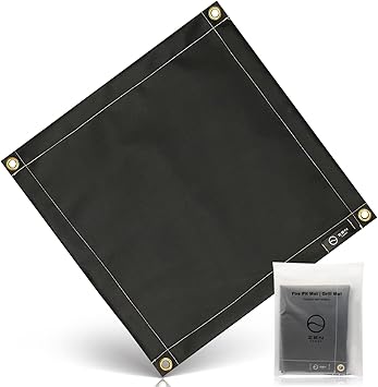 Amazon Zen Camps 焚き火シート スパッタシート 焚き火台シート チクチクしない シリコン ブラック 黒 耐火 耐熱 防炎 防火 シート キャンプ 芝生保護 日本ブランド 50 50cm Zen Camps メンテナンスパーツ Amazon Zen Camps 焚き火シート スパッタシート 焚き火台シート チクチクしない シリコン ブラック 黒 耐火 耐熱 防炎 防火 シート キャンプ 芝生保護 日本ブランド 50 50cm Zen Camps メンテナンスパーツ