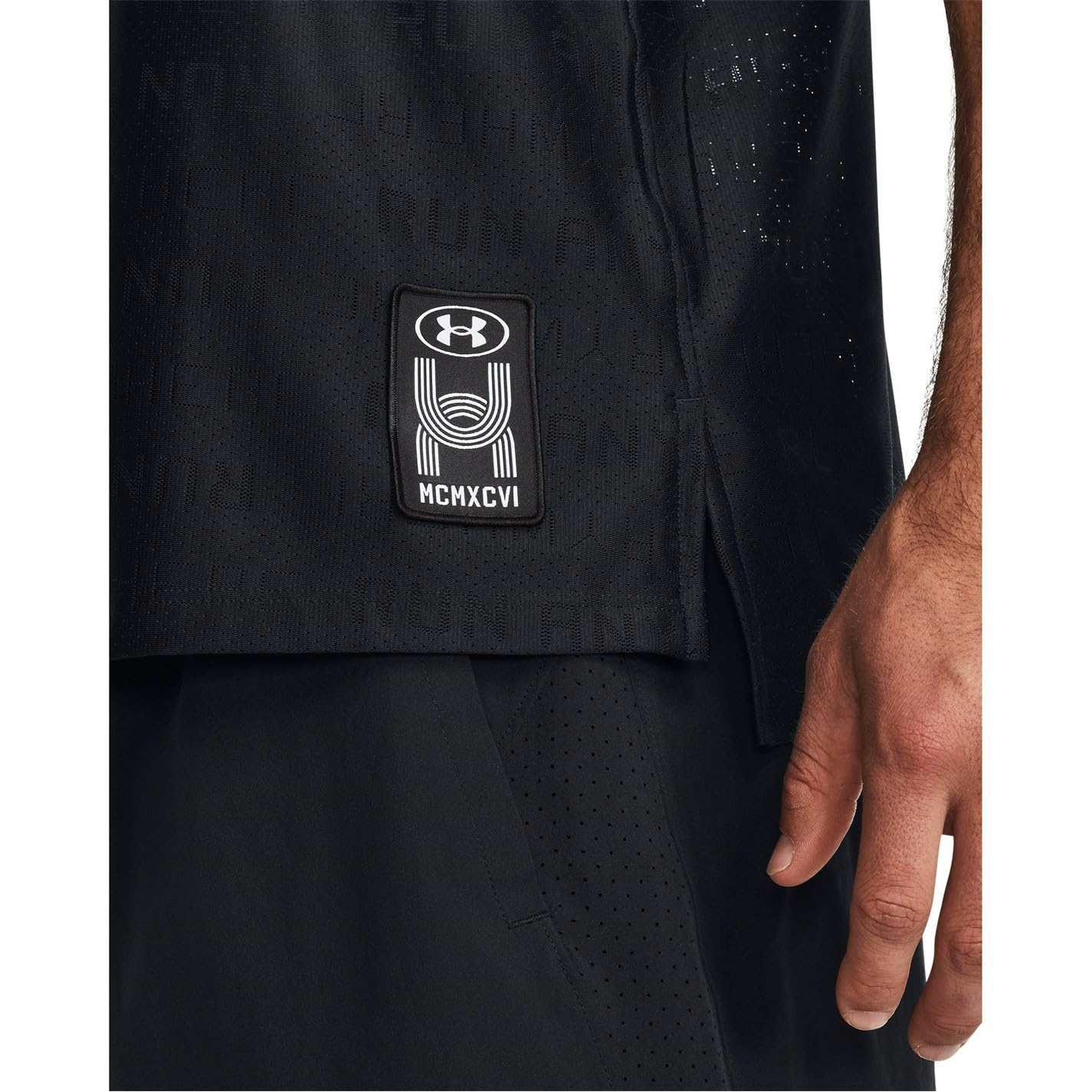 Under Armour Podkoszulek Mężczyźni Biegnij wszędzie (1 w zestawie)