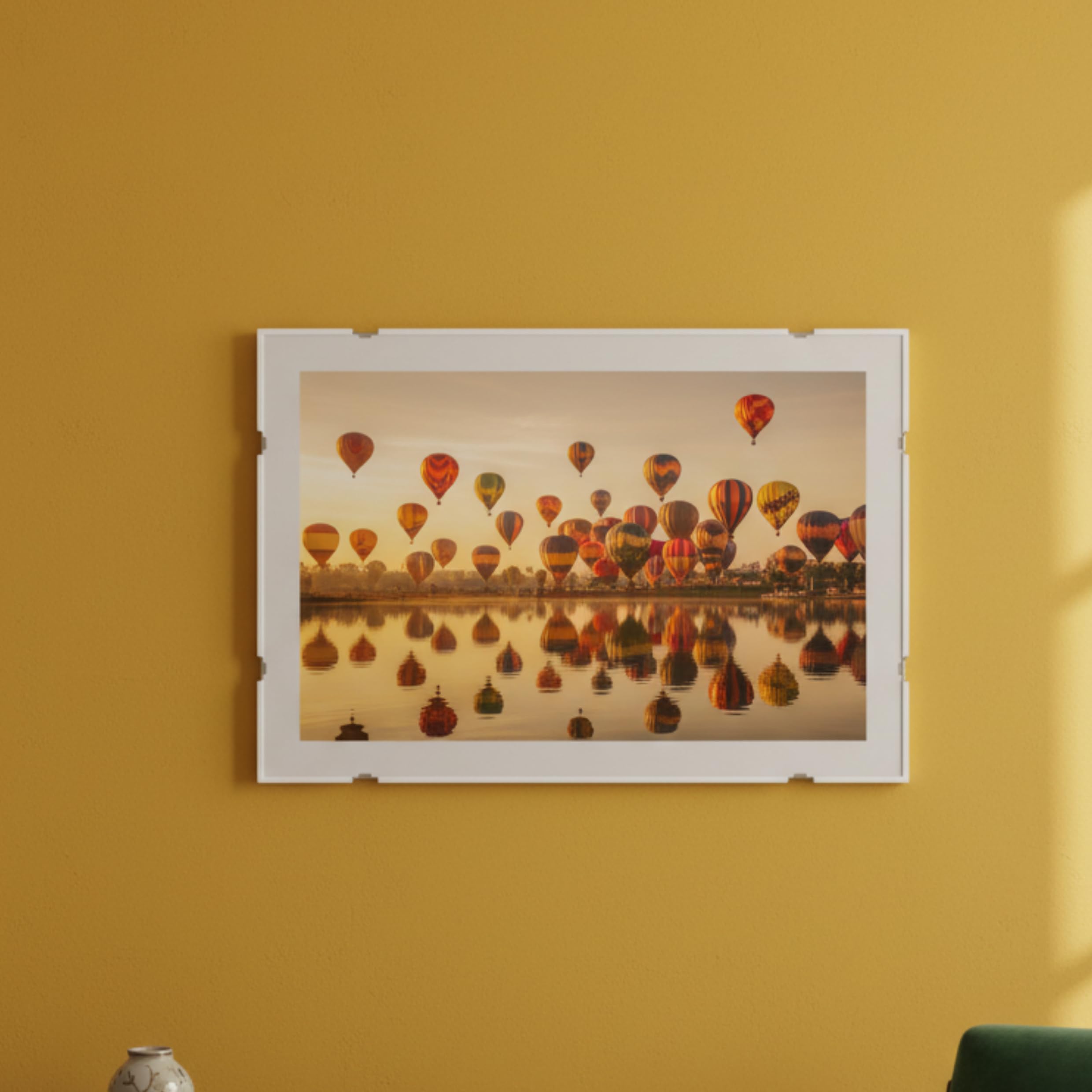 EffeDecor Cornice a Giorno Supporto in Cartone Pressato Frontale in Crilex Trasparente Ideale per Foto,Puzzle,Documenti,Diplomi, Stampe artistiche, Poster, Quadri moderni A4 (60x80 cm)