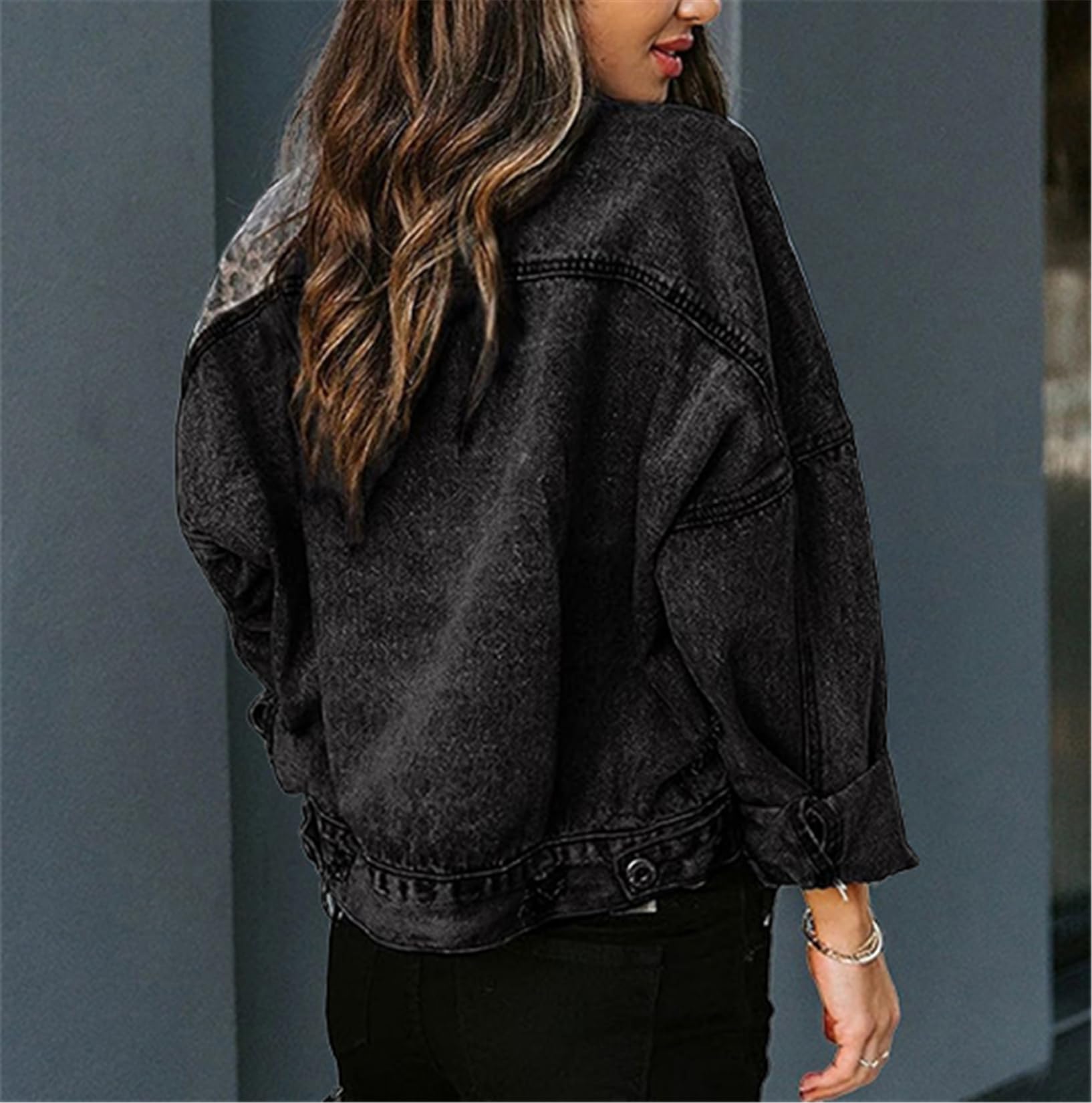 Damen Vintage Jeansjacke Leopard Denim Jacke Button Down Jeans Freizeitjacke mit Taschen