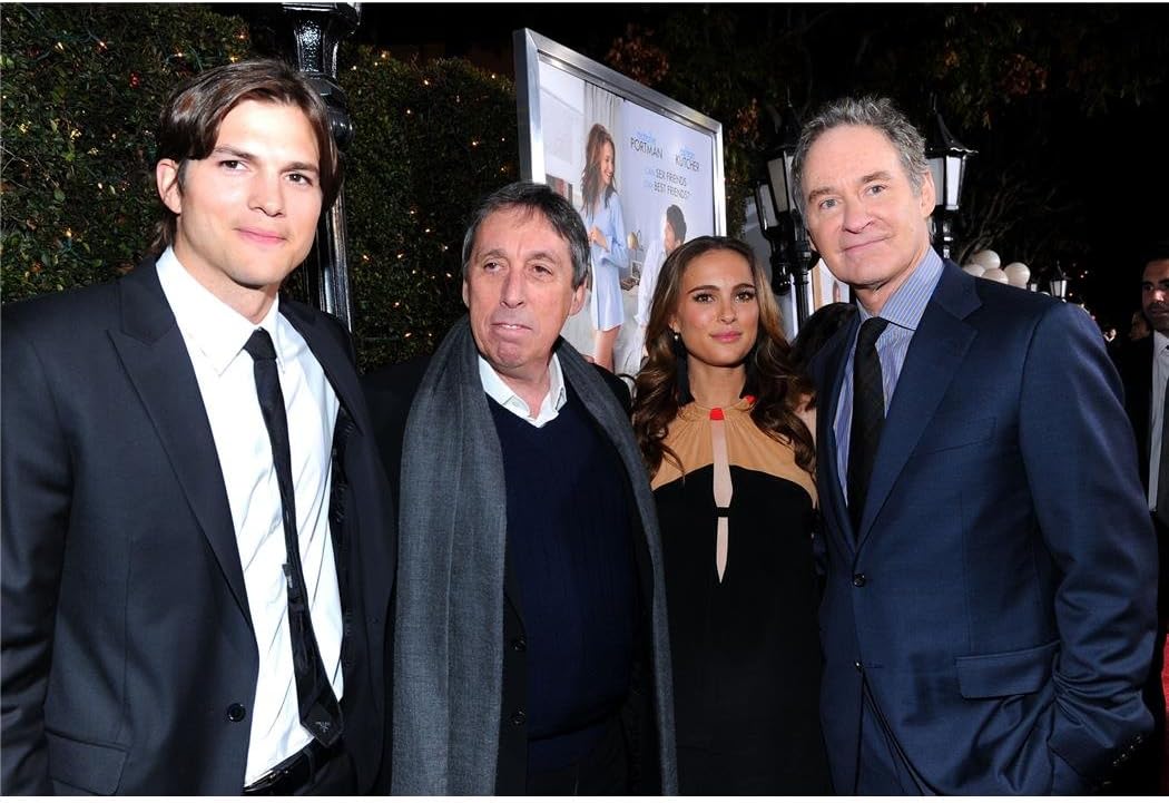 21x14 No Strings Attached Movie Art Print Poster 014/Small