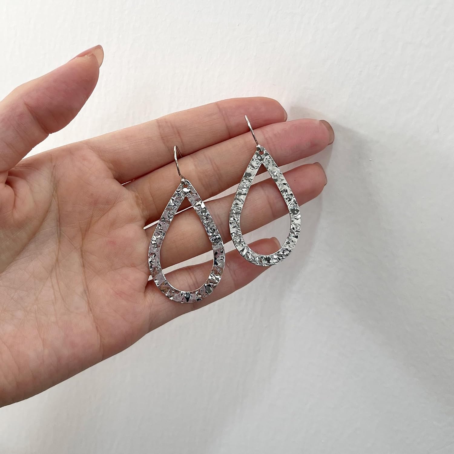Hammered Textured Teardrop Dangling Earrings for Women, Bohemian Boho Statement Jewelry - Image 3