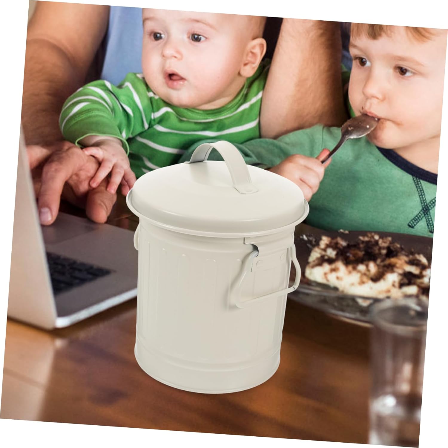 Retro Iron Pen Holder and Mini Trash Can Lid Stylish Waste Basket for Office Kitchen Bathroom Decorative Storage for Desktop Organization