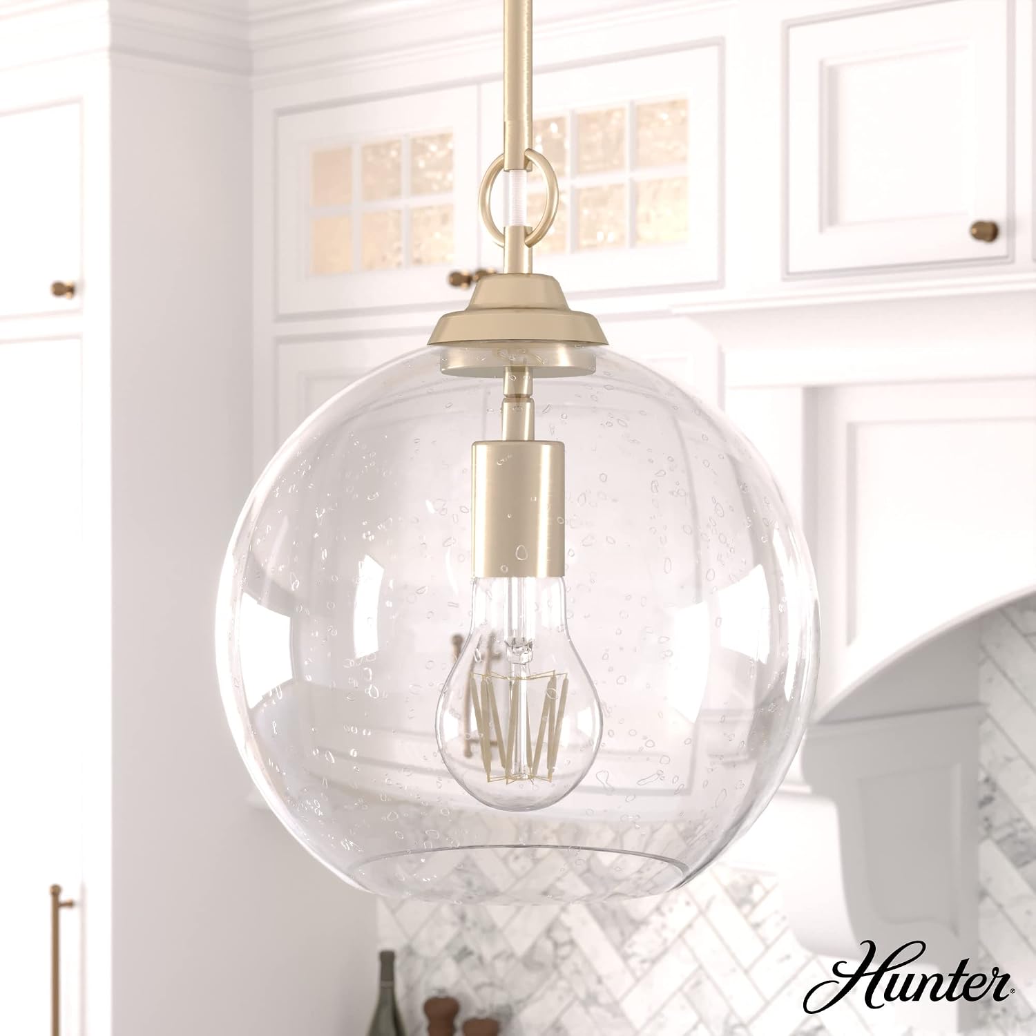 Hunter - High Oaks 1-light Alturas Gold, Small Pendant Light, Dimmable, Formal Style, Globe Shaped, for Bedrooms, Kitchens, Dining, Living Rooms - 19559