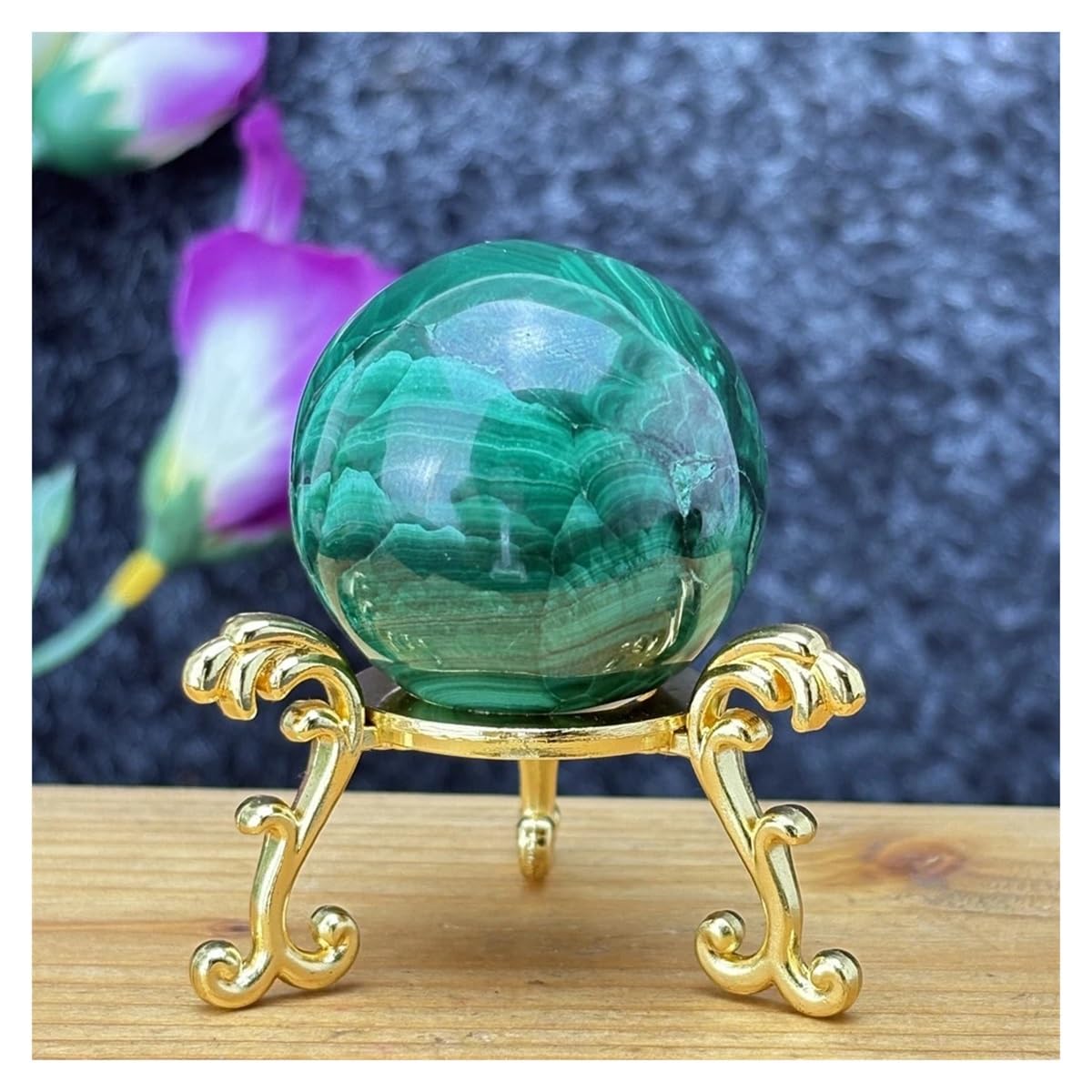 Bola de geoda de cristal natural pulida a mano de 112g con soporte de exhibición exclusivo