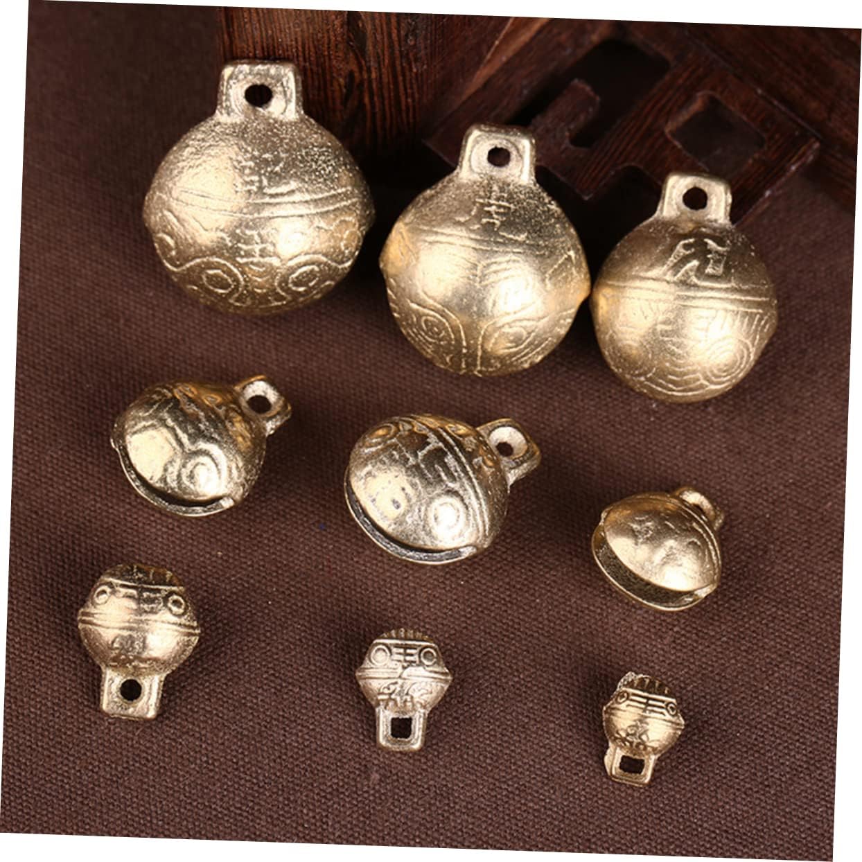 NOLITOY 10pcs Small Brass Bells Xmas Supplies DIY Gold Bells for Crafts Antique Gold Bells Dog Collar Bell DIY Jewelry Bells Tiny Bell Craft Bells Jingle Bell Crafts Mini Ring