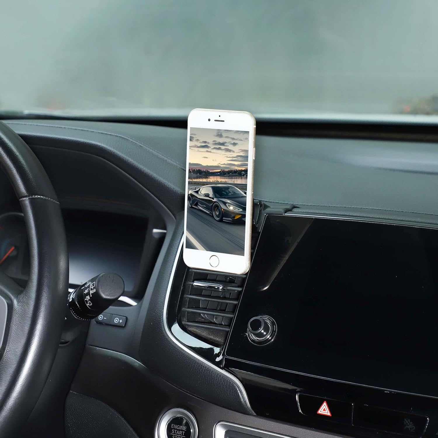 Phone Mount Compatible with Hond@ Pilot 2016-2022, Phone Holder Mount for Dashboard Air Vent, Fit for iPhone & All Smartphones (Upper C-Clip)
