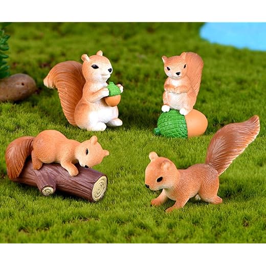 Chocozone Miniature Garden Decoration (Squirrel)