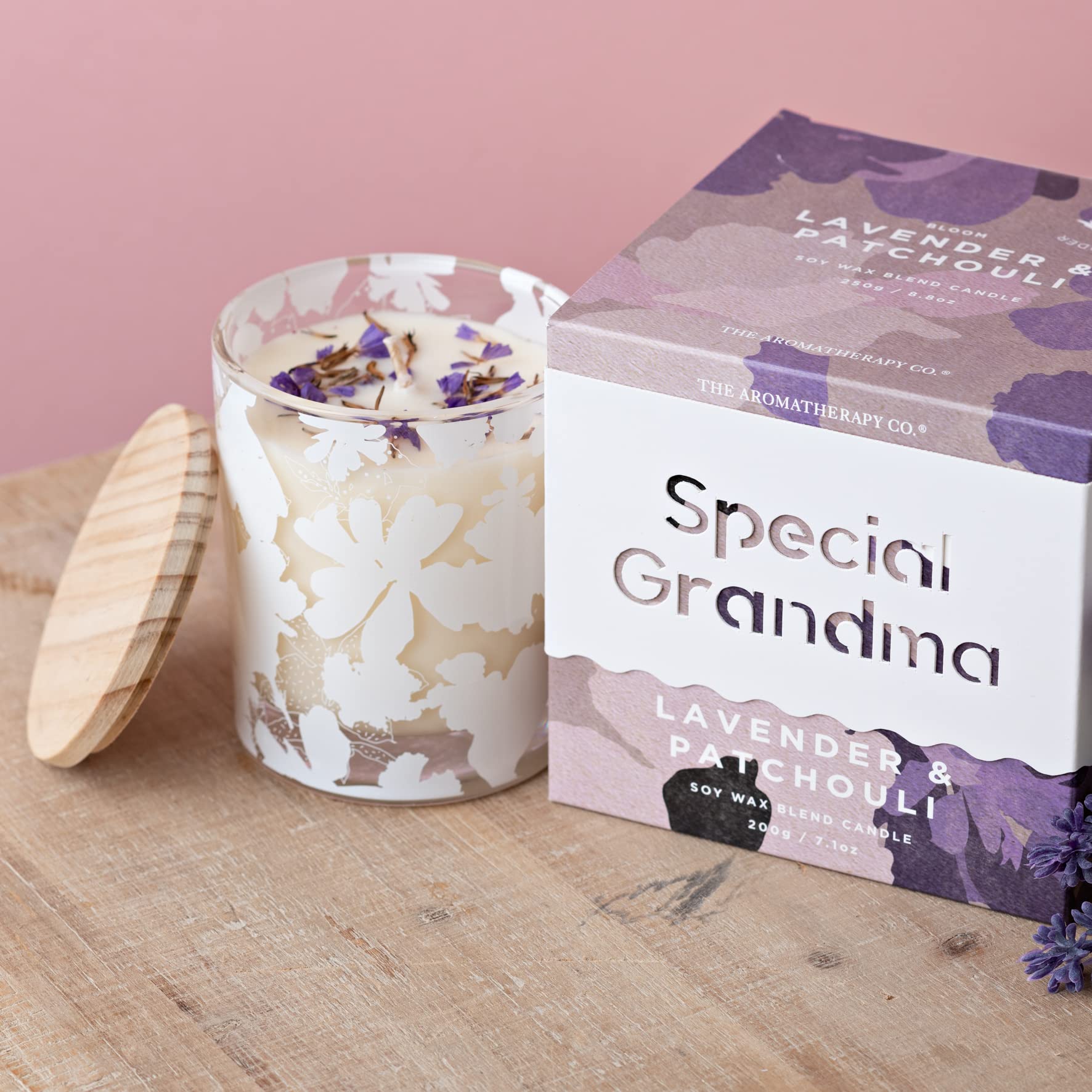 The Aromatherapy Co. Special Grandma Lavender & Patchouli Soy Wax Blend Candle 200g - Image 2