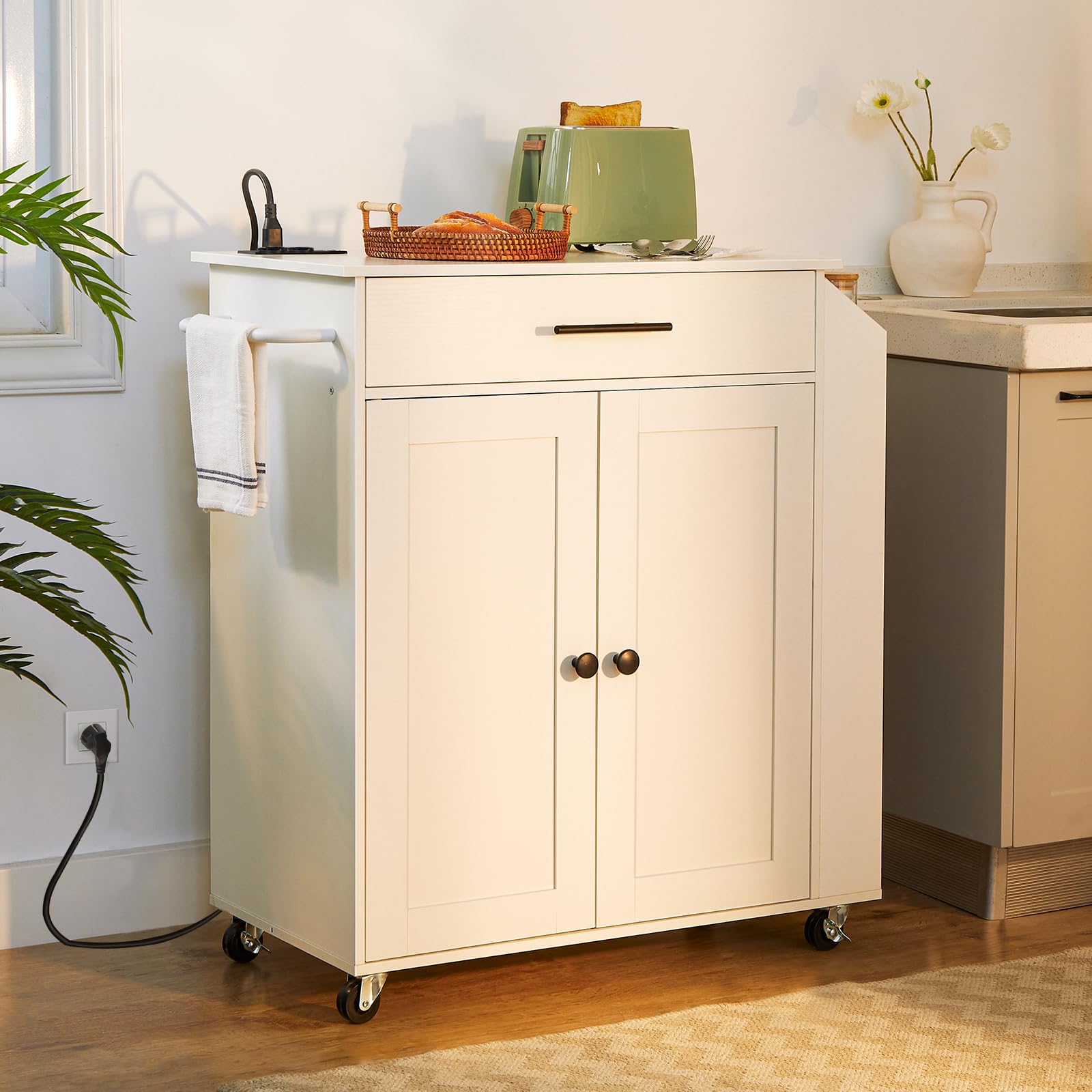 HOOBRO Isola Cucina con Prese Elettriche, Carrello da Cucina con Cassetti e Porta Spezie, 80,8 x 38 x 86 cm, Bianco EWT82CZD01