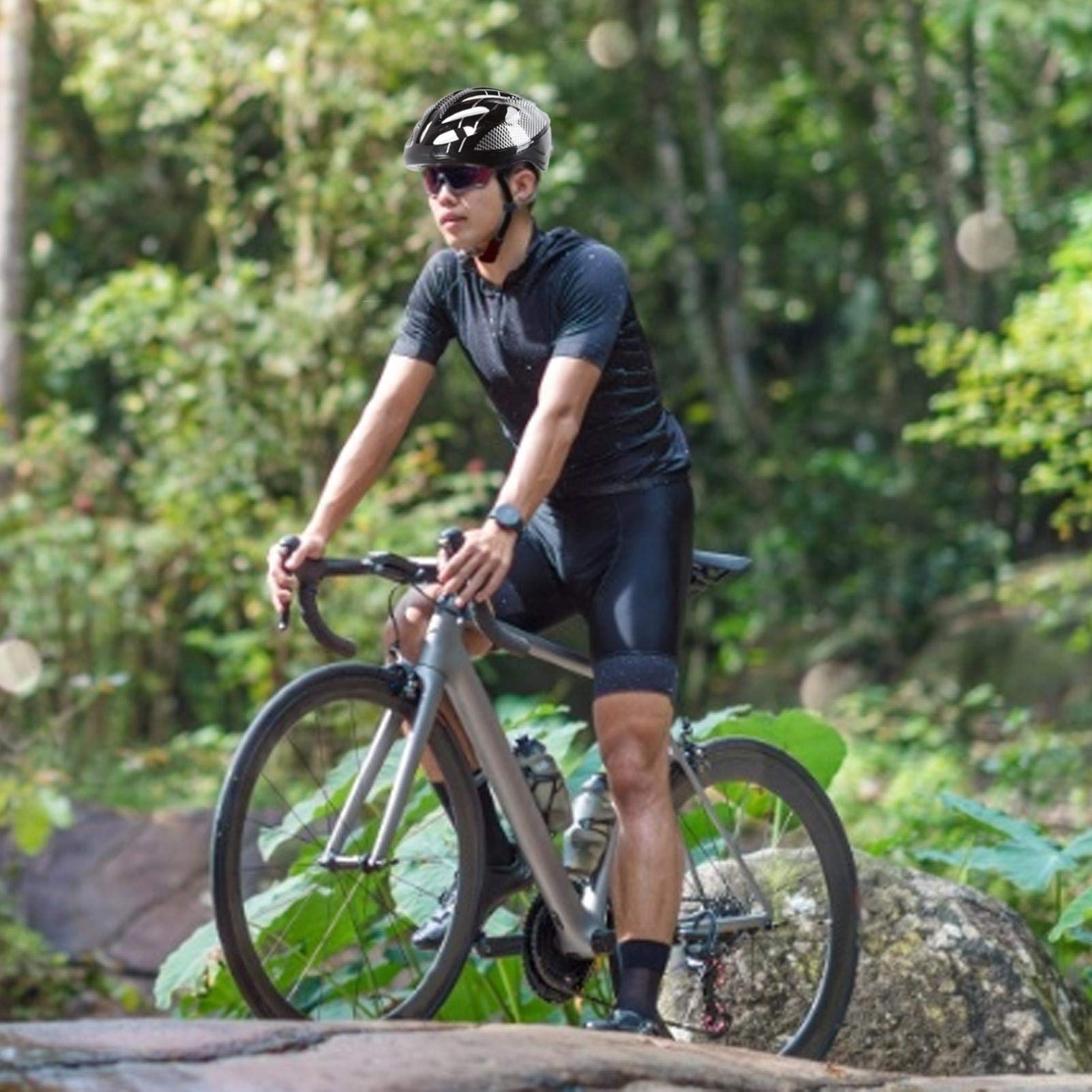 Casque Trotinette Adulte Enfant Casque Velo Homme Femmes Anti Choc Protection,Casque De Vélo Réglable pour Hommes Et Femmes, Casques De Vélo Respirants pour Adolescents avec Visière