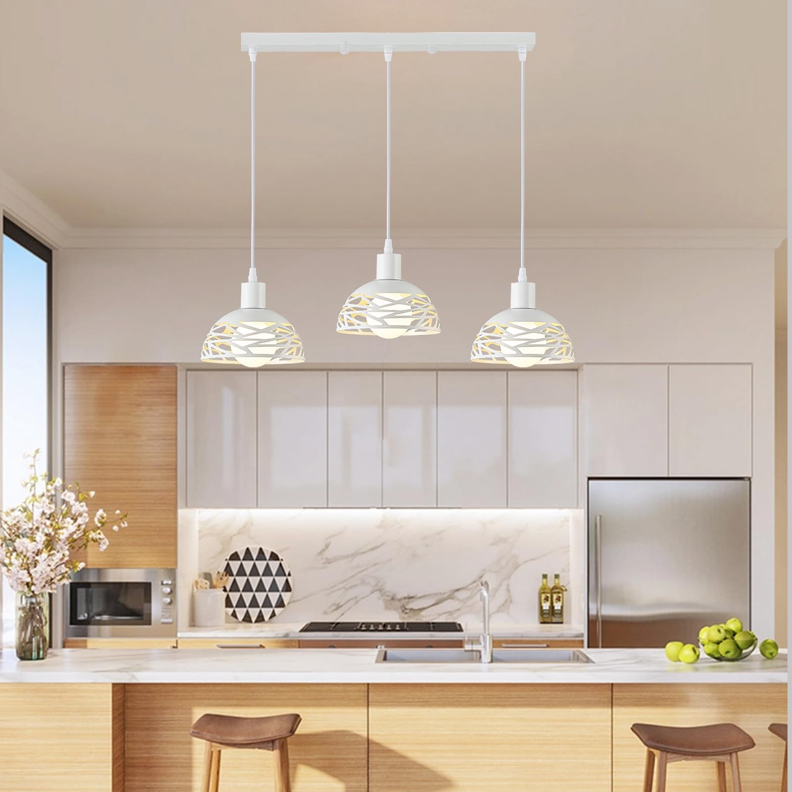 Lampadario a Sospensione Moderno Industriale, 3 Luci E27 in Metallo RitagliatoØ18 Lampada a Sospensione Vintage per Cucina Isola Tavolo da Pranzo (Bianco Base Lunga)