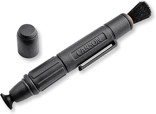Miniatura 9 de Carson Limpiador de lentes compacto reutilizable con fórmula de limpieza de nanopartículas secas con punta redonda de 0.512in y cepillo retráctil