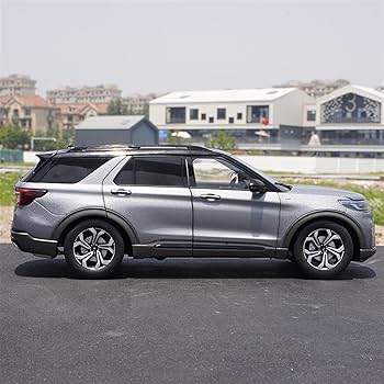 1/18 フォード FORD エクスプローラーExplorer 　ミニカー 1/18 フォード FORD エクスプローラーExplorer ミニカー 1/18