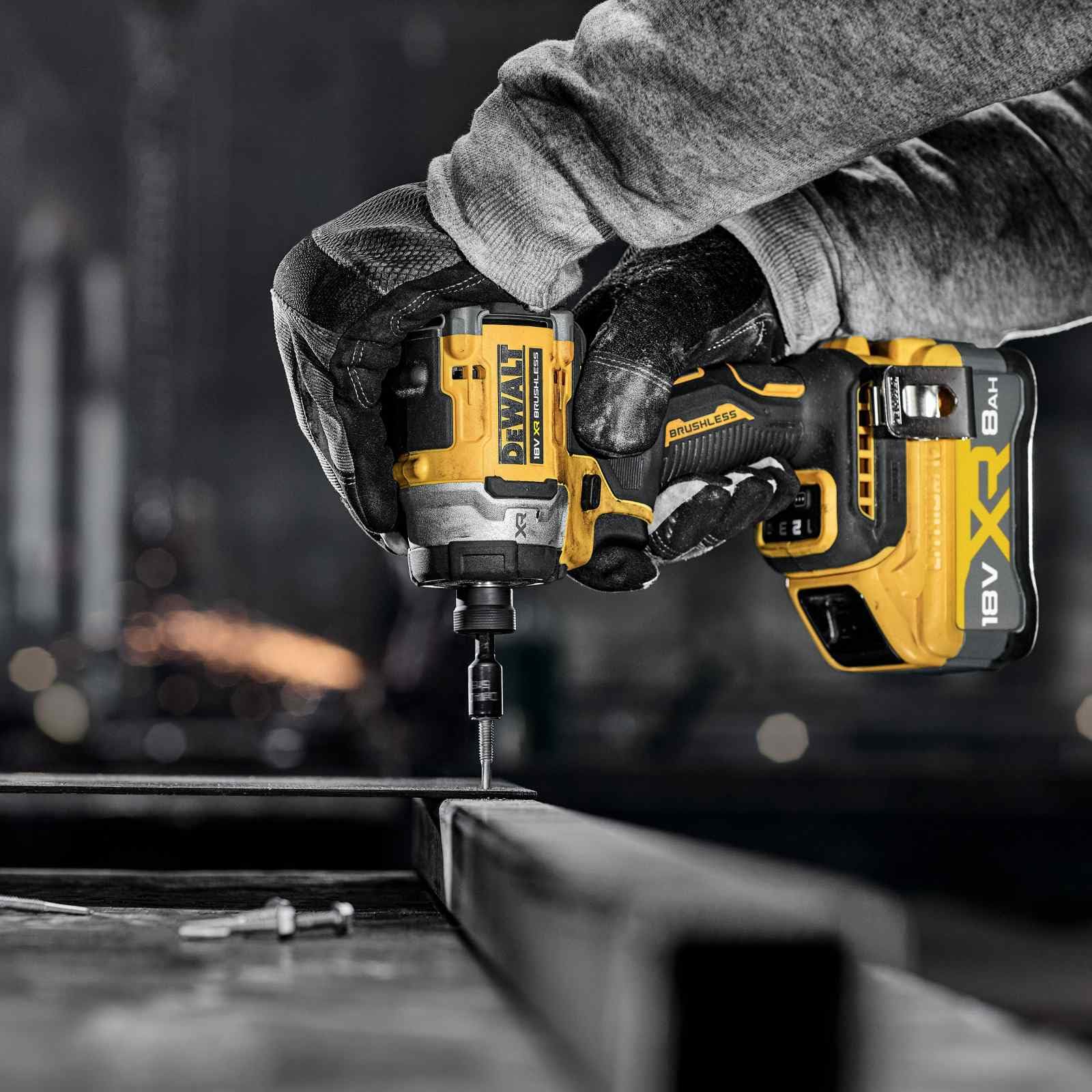 DEWALT solución dirigida a adultos para uso diario con formato versátil