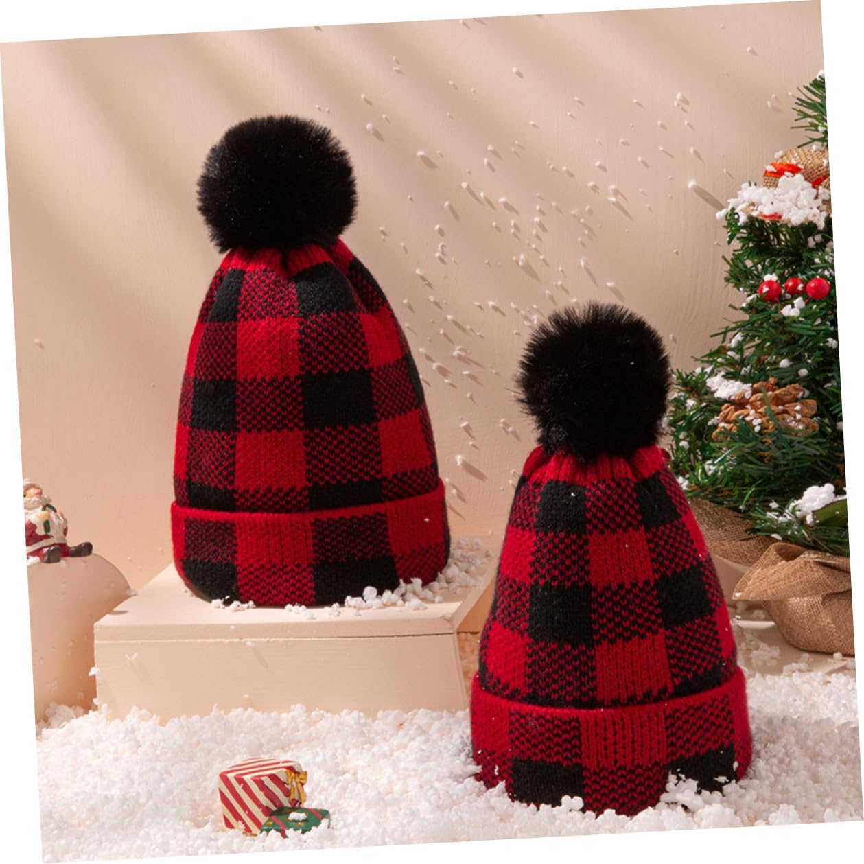 Alipis Christmas Knitted Woolen Cap with Pom Pom, Winter Warm Beanie Hat for Adults, Casual Holiday Knit Hat for Men Women, Soft Hedging Woolen Christmas Headwear Red