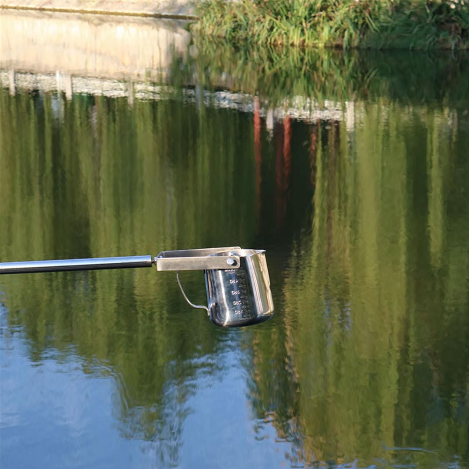 Verstellbarer Wasserprobenehmer mit abgestufter Tasse für Fluss, Teich und Reservoir-Tiefenprobenahme