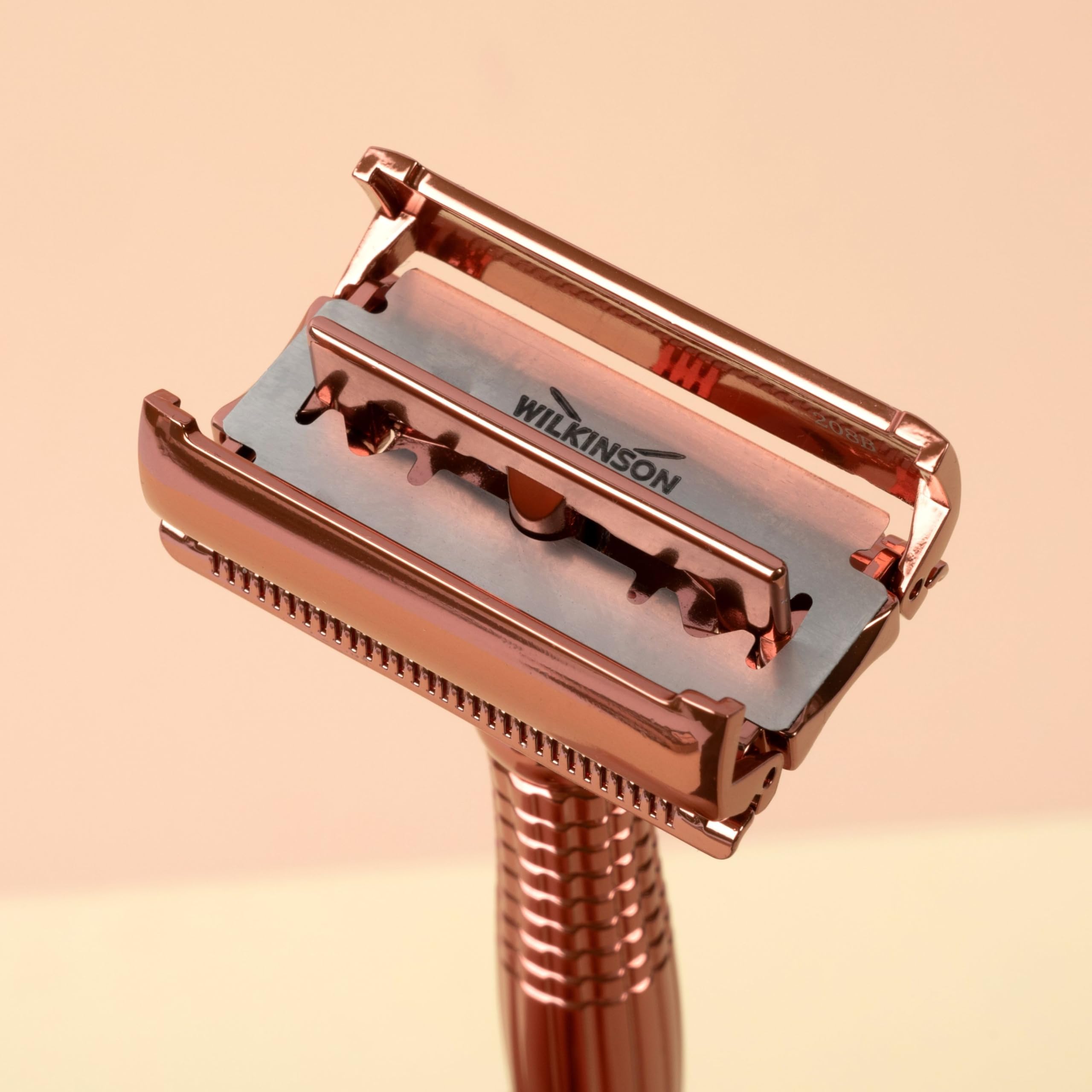 Wilkinson Sword Intuition Rose Gold rasoir pour femmes, pour la routine de soin, pack contenant 1 manche de rasoir réutilisable et 10 lames de rechange