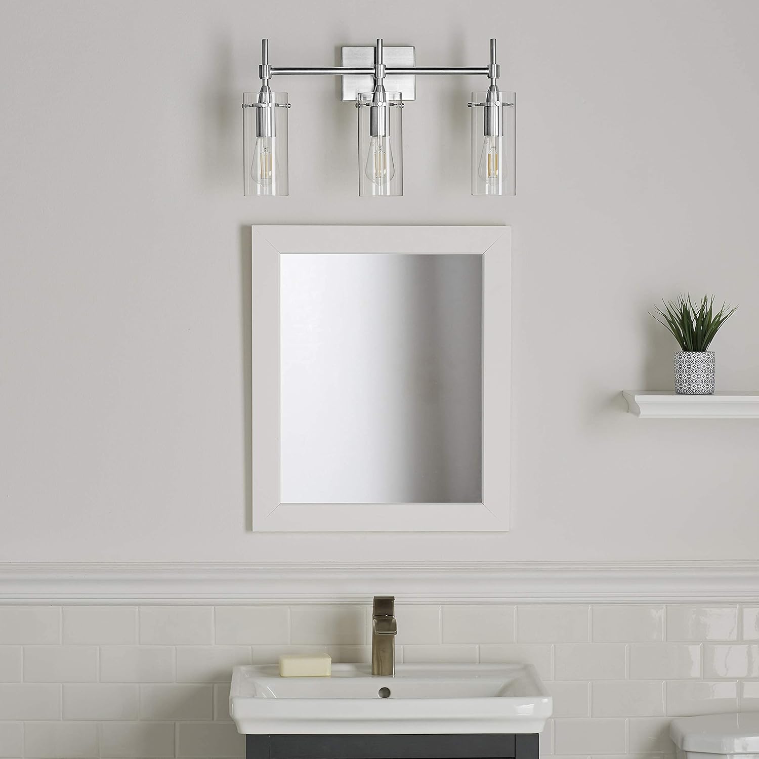 Linea di Liara Effimero Modern Farmhouse Bathroom Vanity Lights Fixtures 3 Lights Over Mirror Chrome Vanity Lights for Bathroom Light Fixtures Industrial Lighting Clear Glass Covers, UL Listed