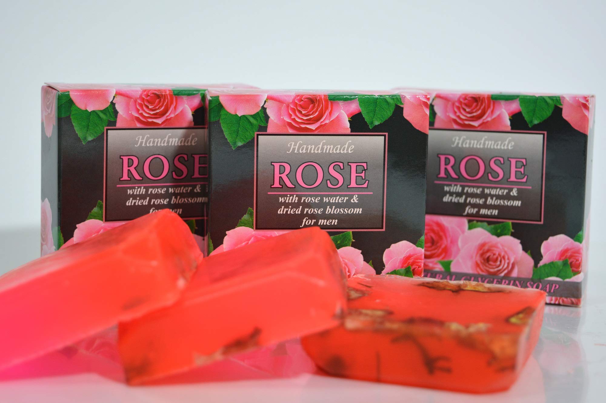 Natural Handmade Soap Bars for all Skin Types, Captivating Scent with Fresh Chypre and Aquatic Notes, Beard Care, Rejuvenating Vegan & Cruelty Free, 3x60g