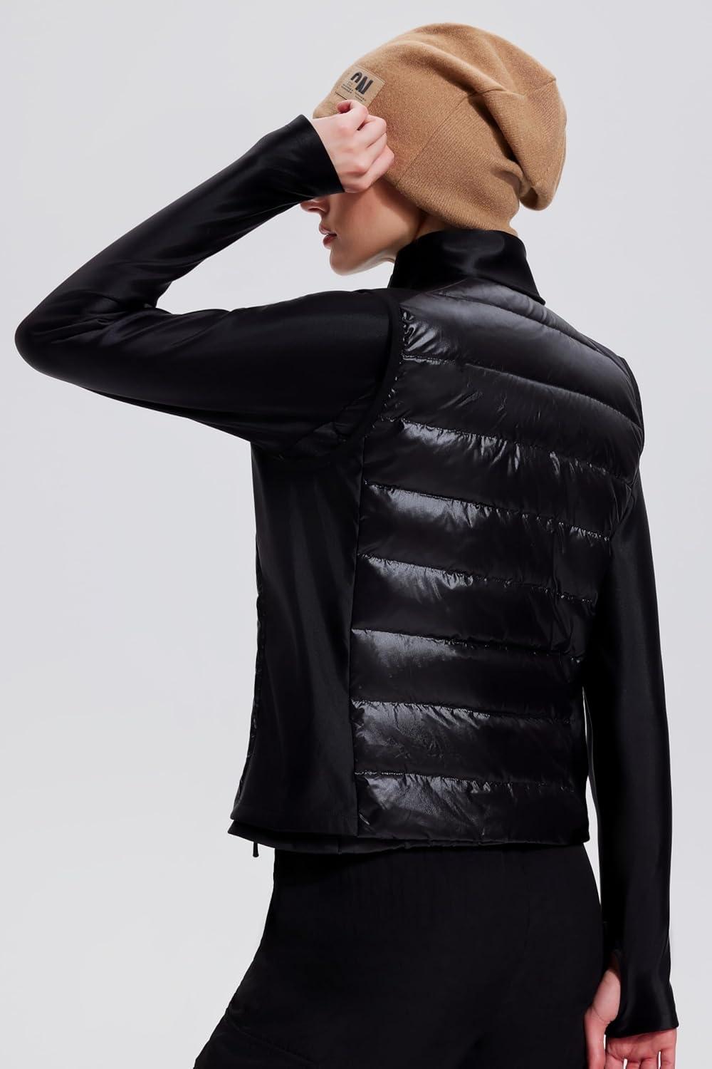 AFZ Women's Lightweight Puffer Vest 800FP Winter Down Vest Sleeveless Quilted Water Resistant Running Jacket - Image 4