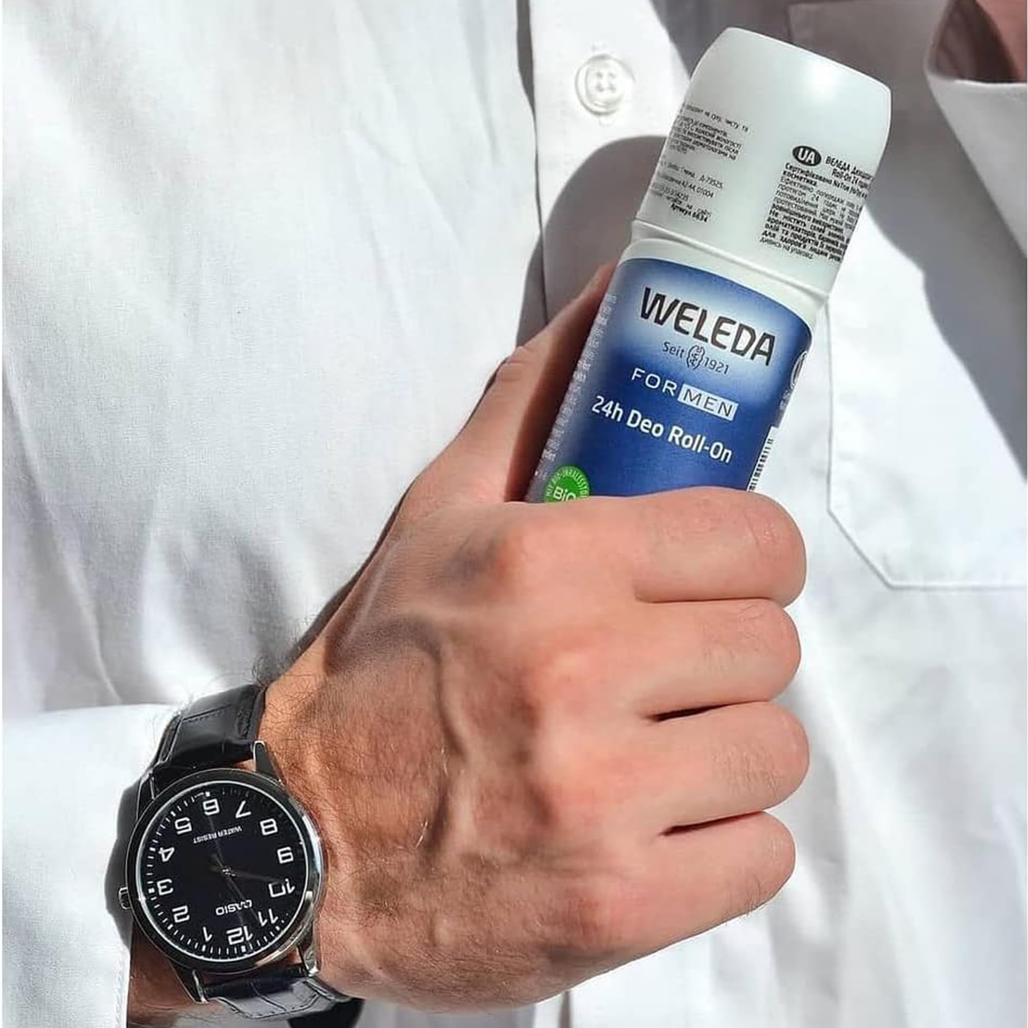 Weleda - Desodorante Roll On Men, Neutraliza y Previene los Olores Corporales Desagradables, 24 Horas de Protección, para Hombre, 100% Natural, Sin Sales de Aluminio, Aroma Masculino, Vegano - 50 ml