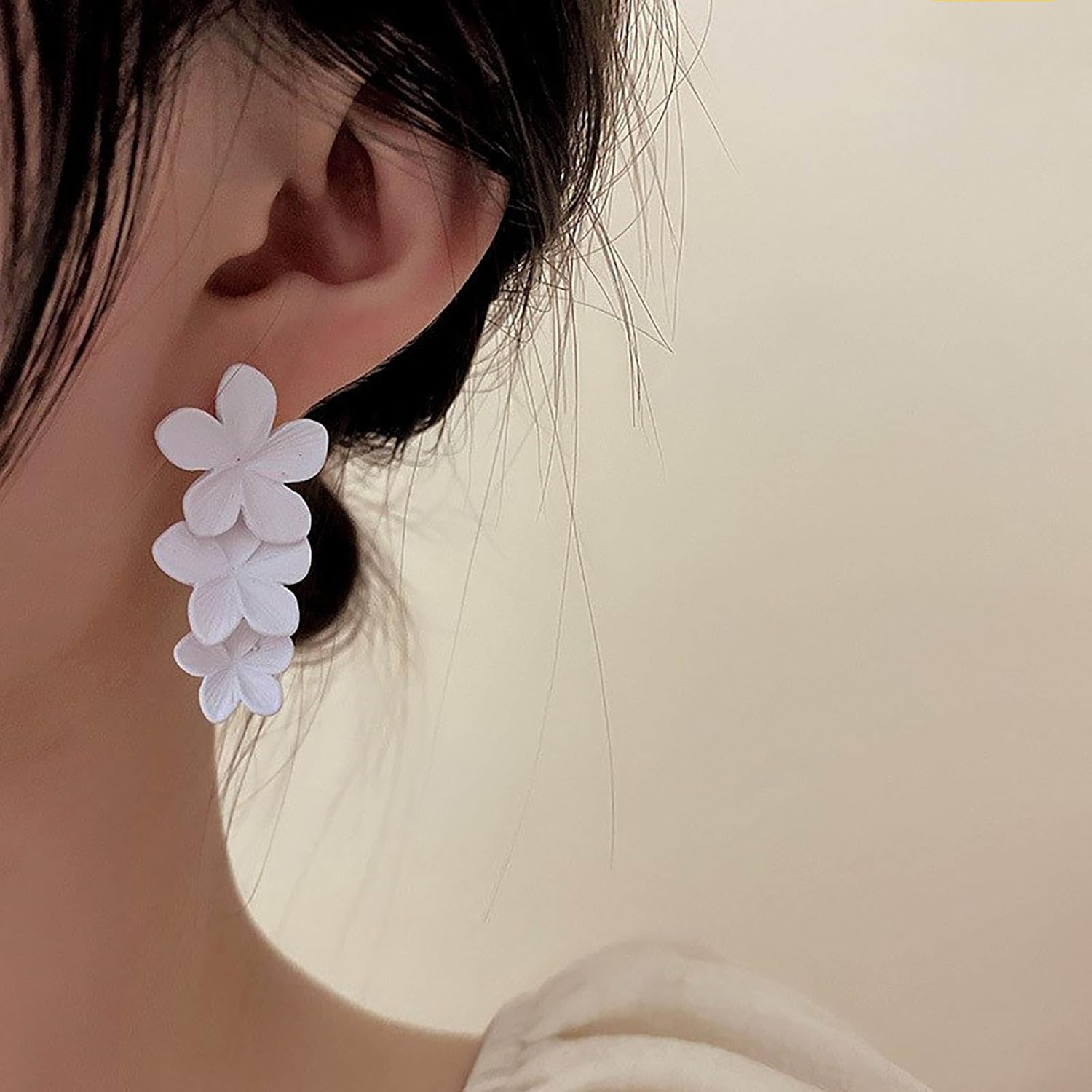 Bohemian Enamel Flower Drop Earrings Yellow Acrylic Flower Earrings Long Resin Flower Dangle Earrings Floral Petal Stud Earrings Jewelry for Women(Yellow) - Image 5