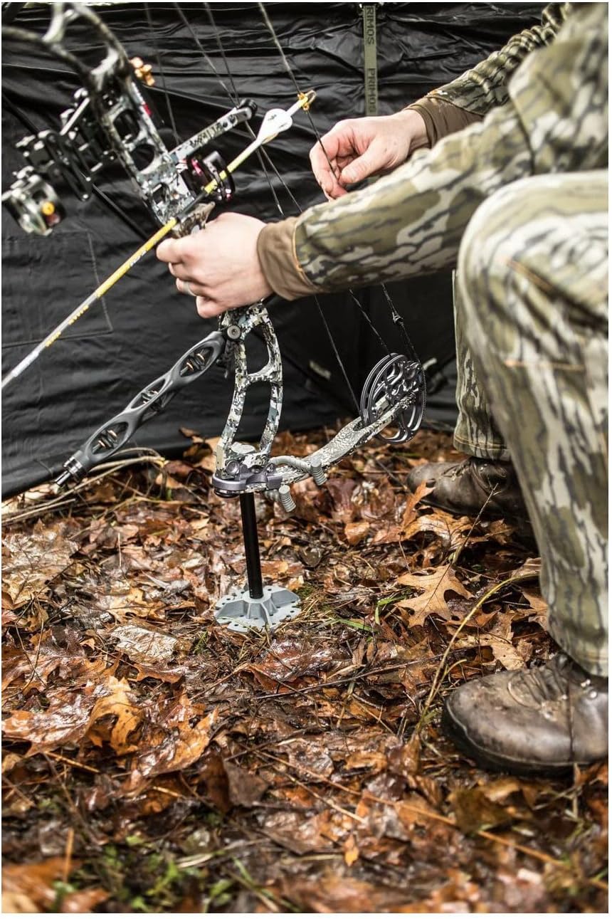 Hawk Hunting Earth Anchor Bow Holder