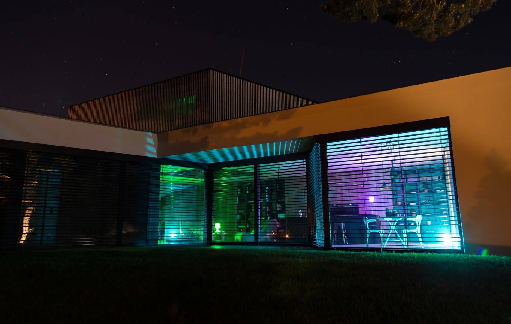 IMMAX NEO LITE Smart taśma LED 10 m, RGB, CCT, kolorowa, możliwość ściemniania, WiFi, regulator na podczerwień
