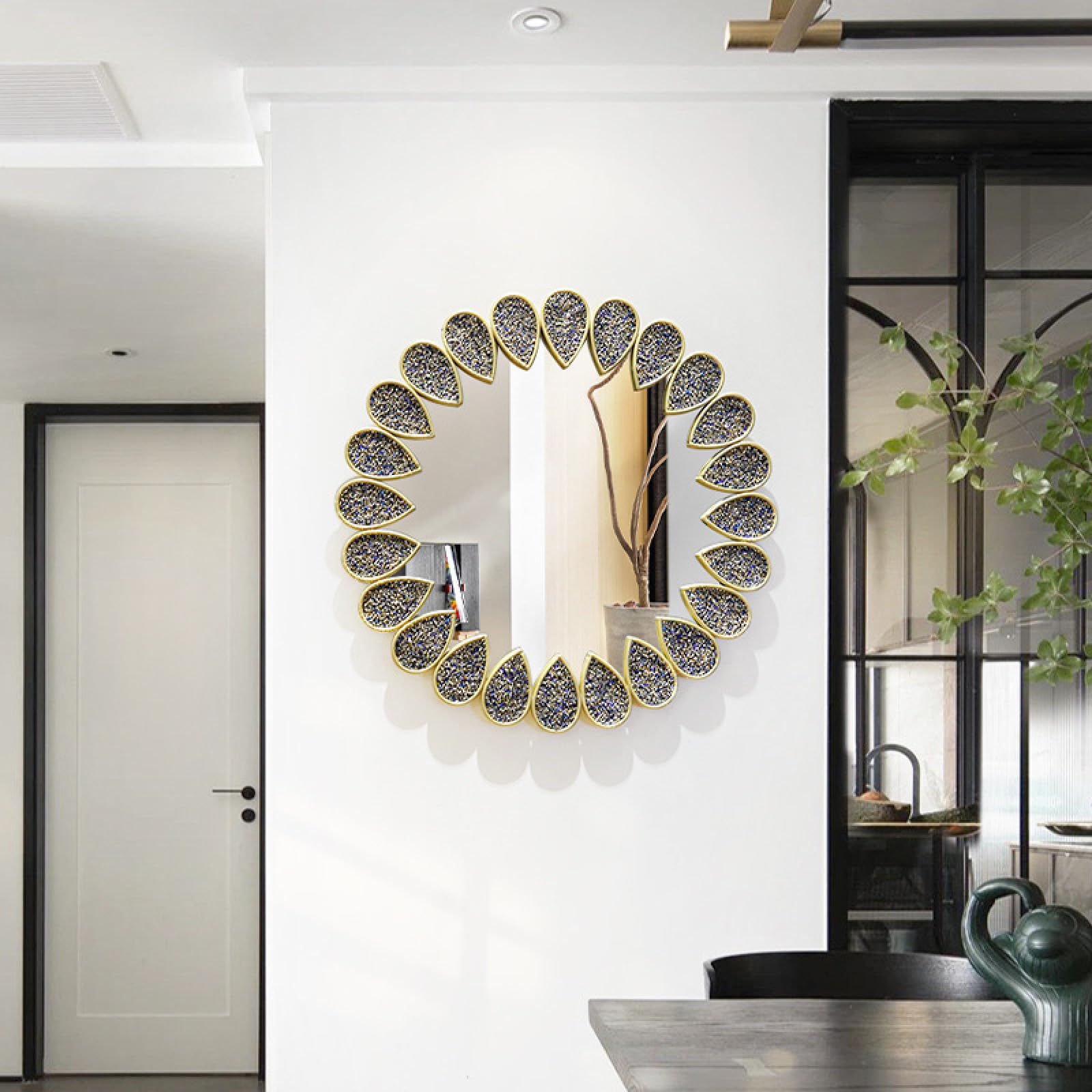 Miroir mural décoratif rond en métal avec finitions haut de gamme de 21"