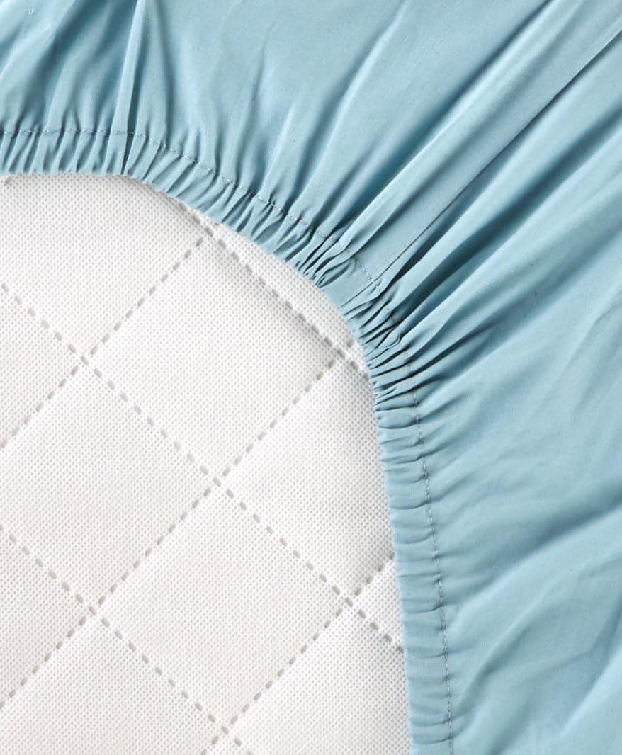Amazon Brand – Pinzon 300 Thread Count Percale Fitted Crib Sheet, Spa Blue