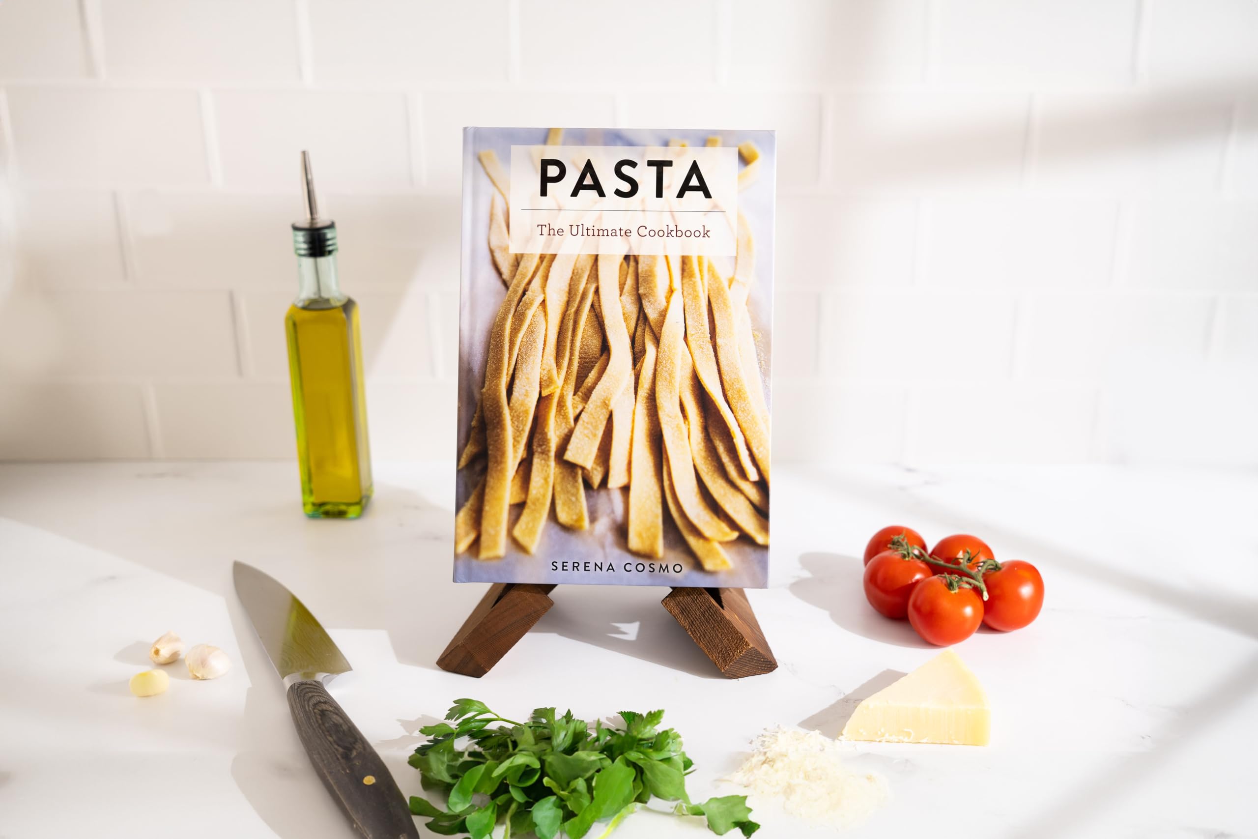 Pasta: The Ultimate Cookbook