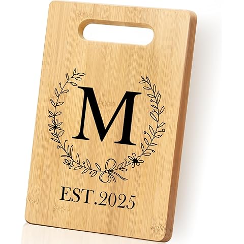 Personalized Cutting Board, Monogrammed Wedding Gift for Couple Newlywed 2025, Initial Birthday Gifts for Women, Gift for Bridal Shower Wedding Shower Engagement Anniversary Housewarming(Letter-M)